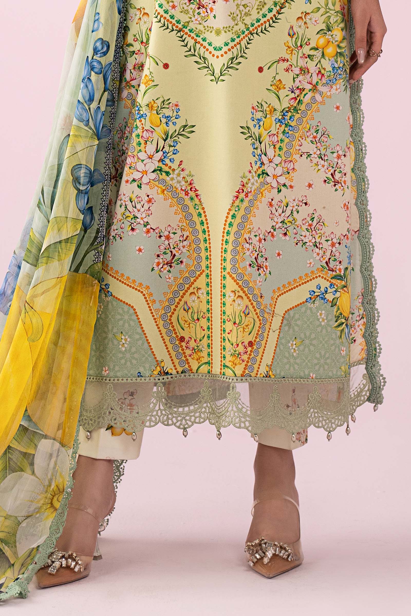 3 Piece Embroidered Lawn Suit
