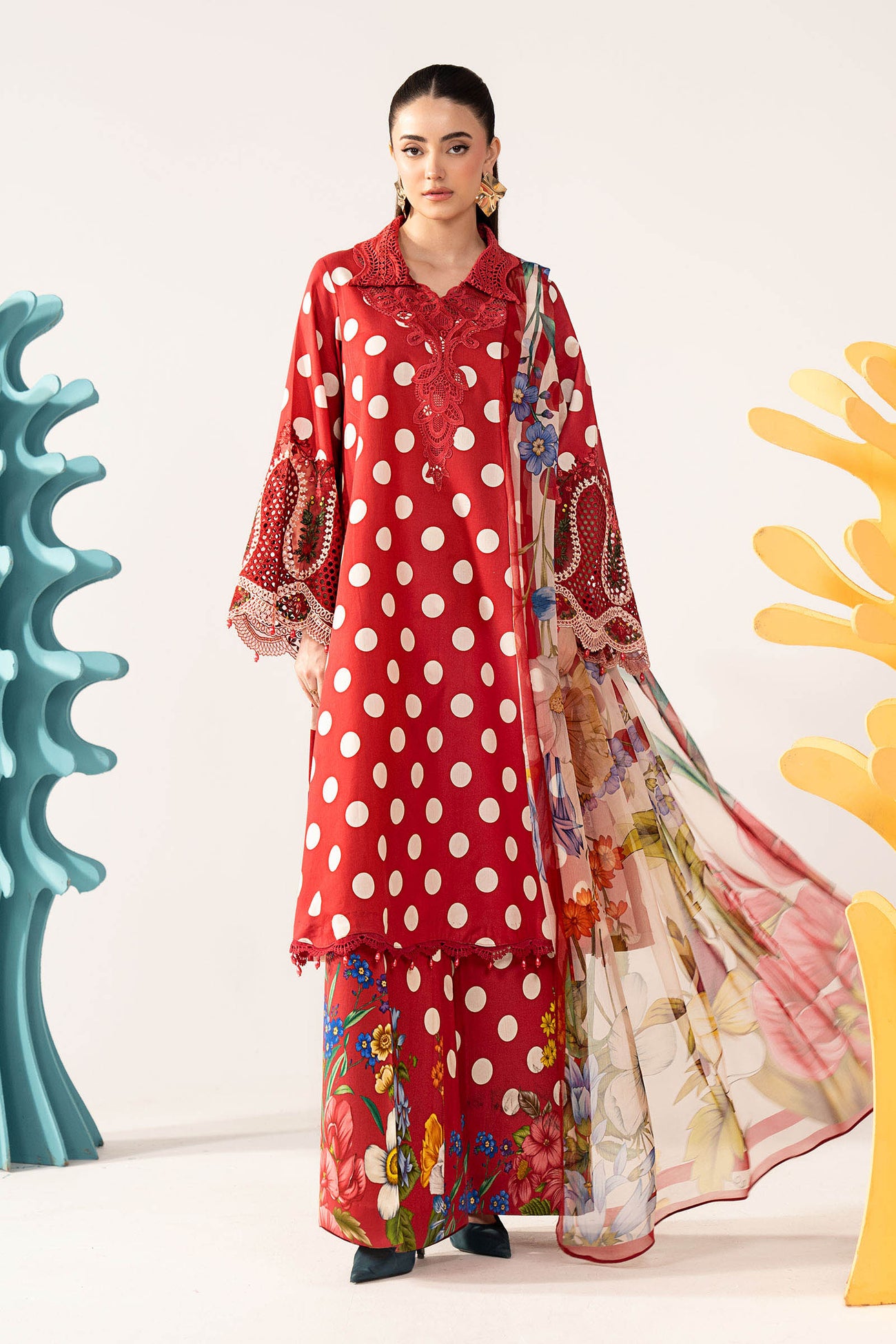 3 Piece Embroidered Lawn Suit