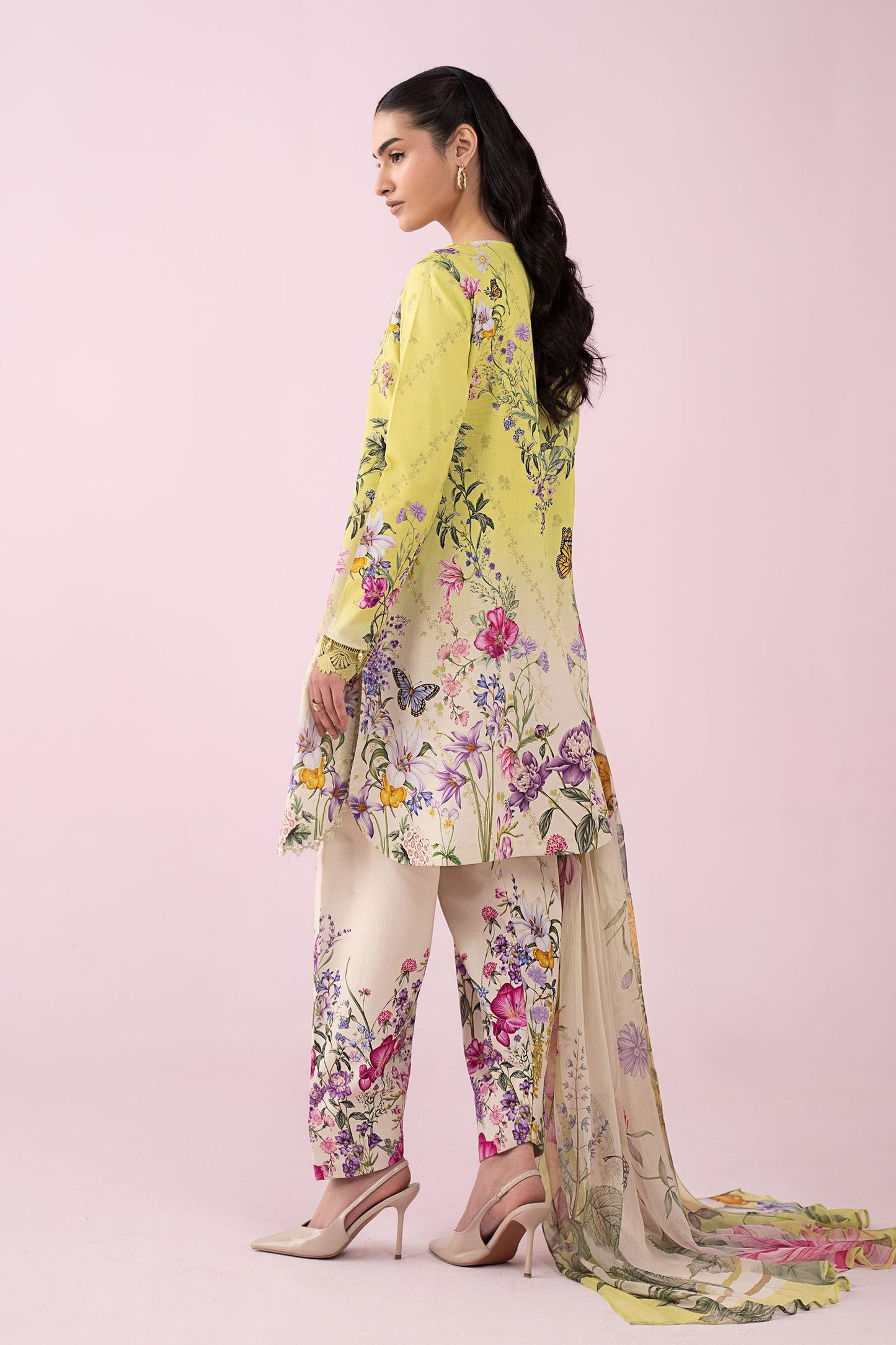 3 Piece Embroidered Lawn Suit