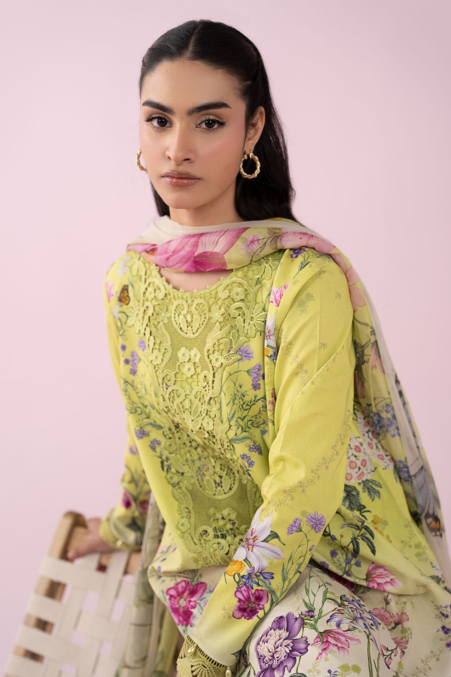 3 Piece Embroidered Lawn Suit