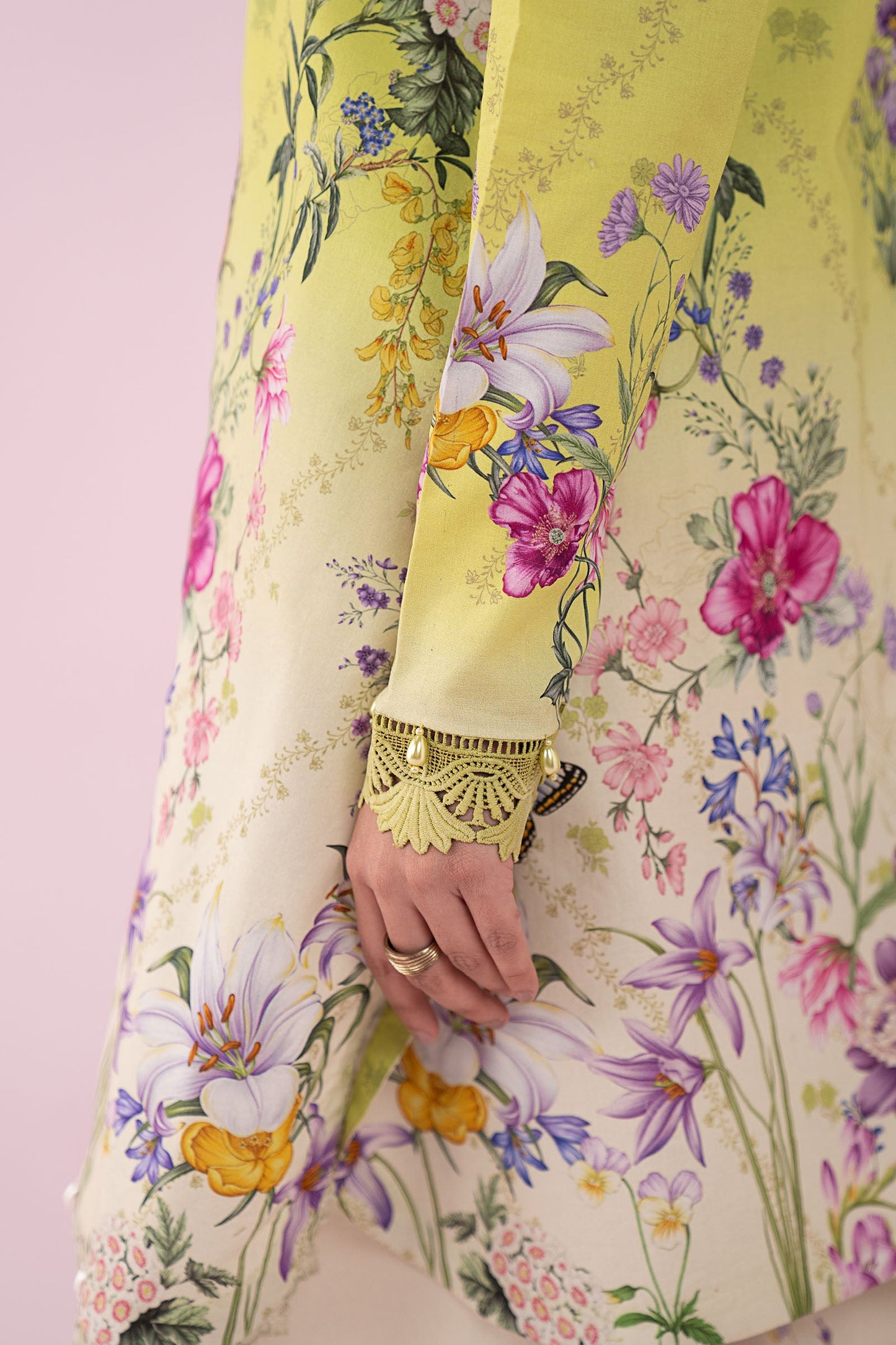 3 Piece Embroidered Lawn Suit