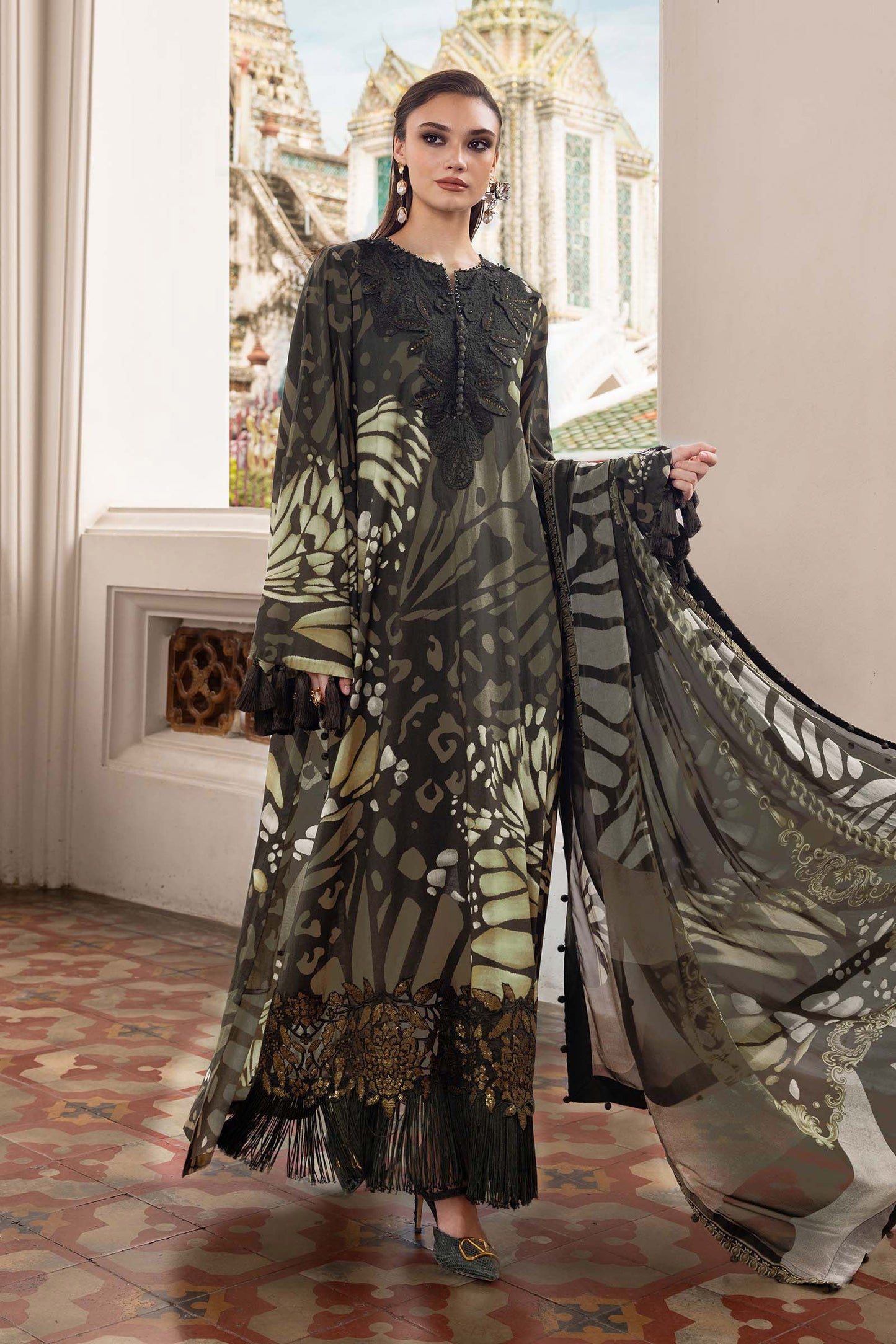 3 Piece Unstitched Embroidered Linen Suit