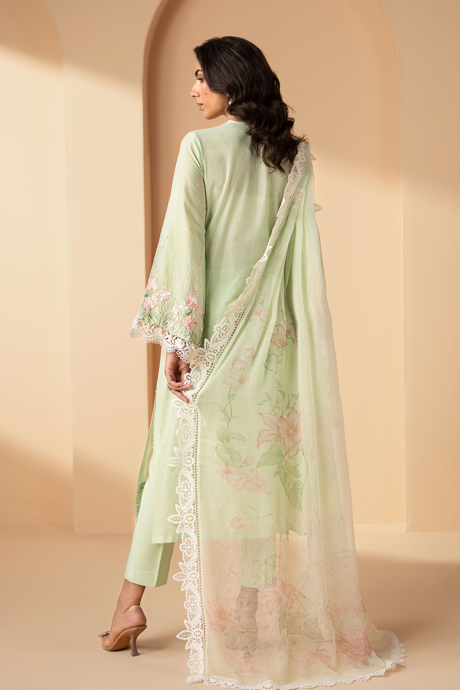 3 Piece Embroidered Lawn Suit