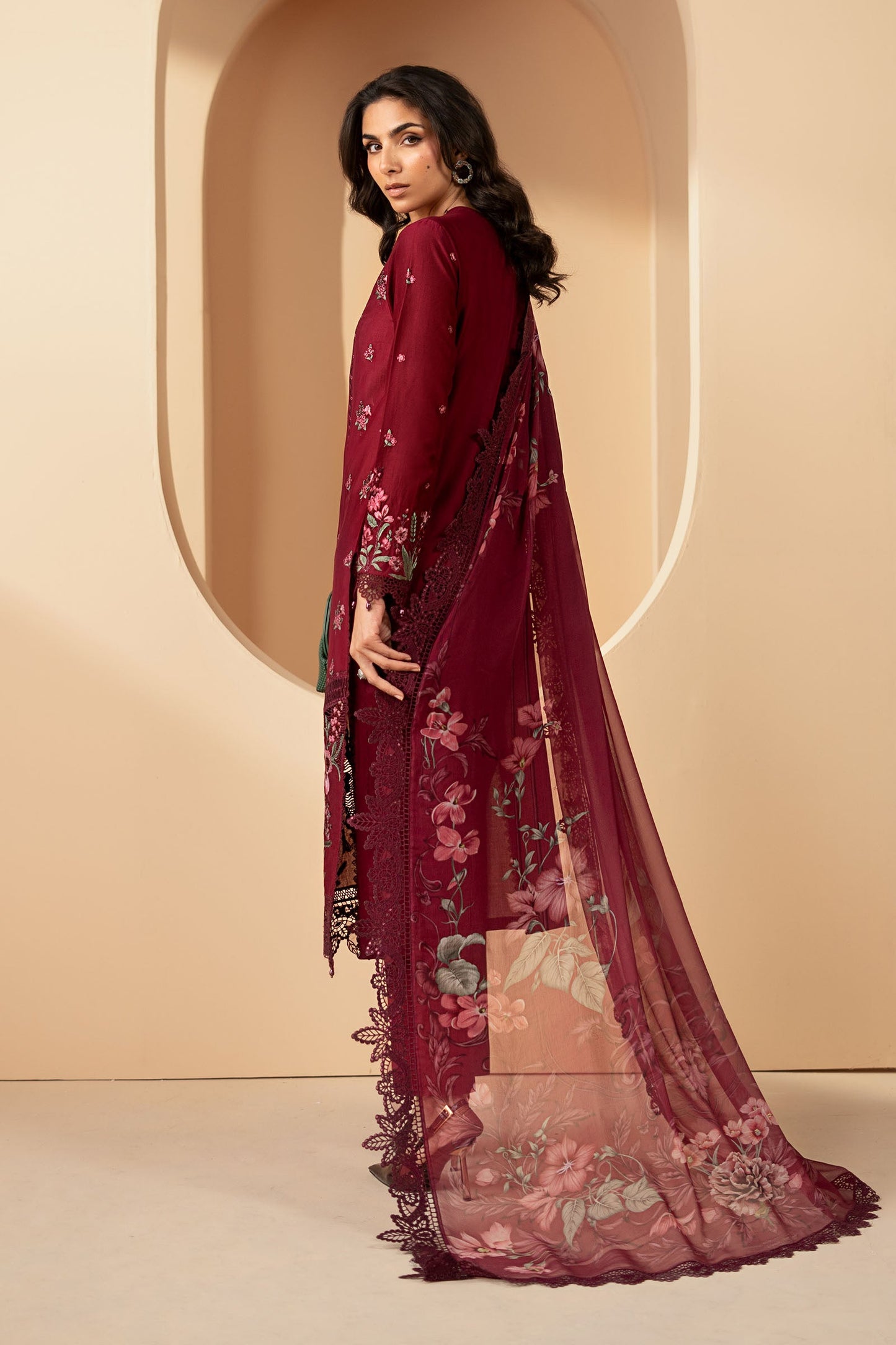 3 Piece Embroidered Lawn Suit