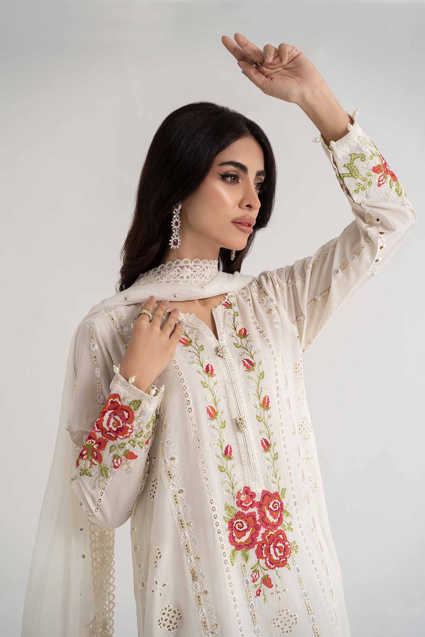 3 Piece Embroidered Lawn Suit | DS-2412-A
