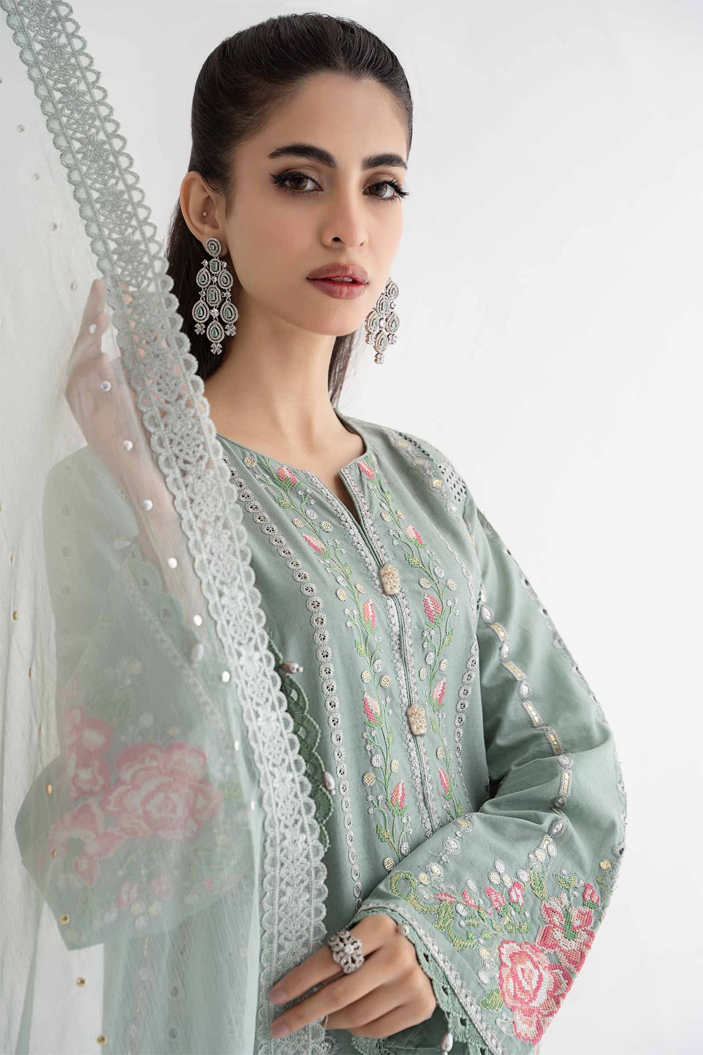 3 Piece Embroidered Lawn Suit | DS-2412-B