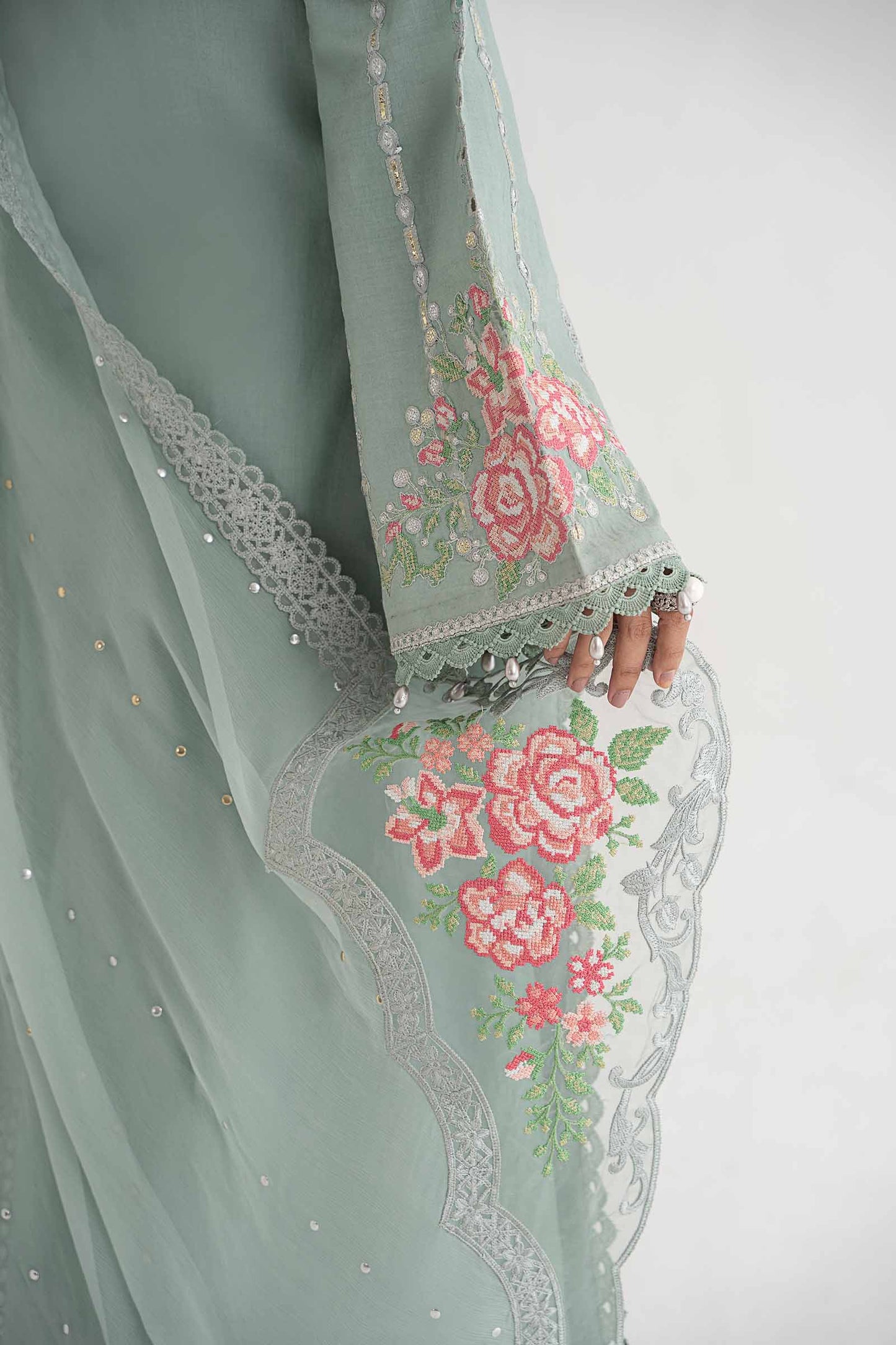3 Piece Embroidered Lawn Suit | DS-2412-B