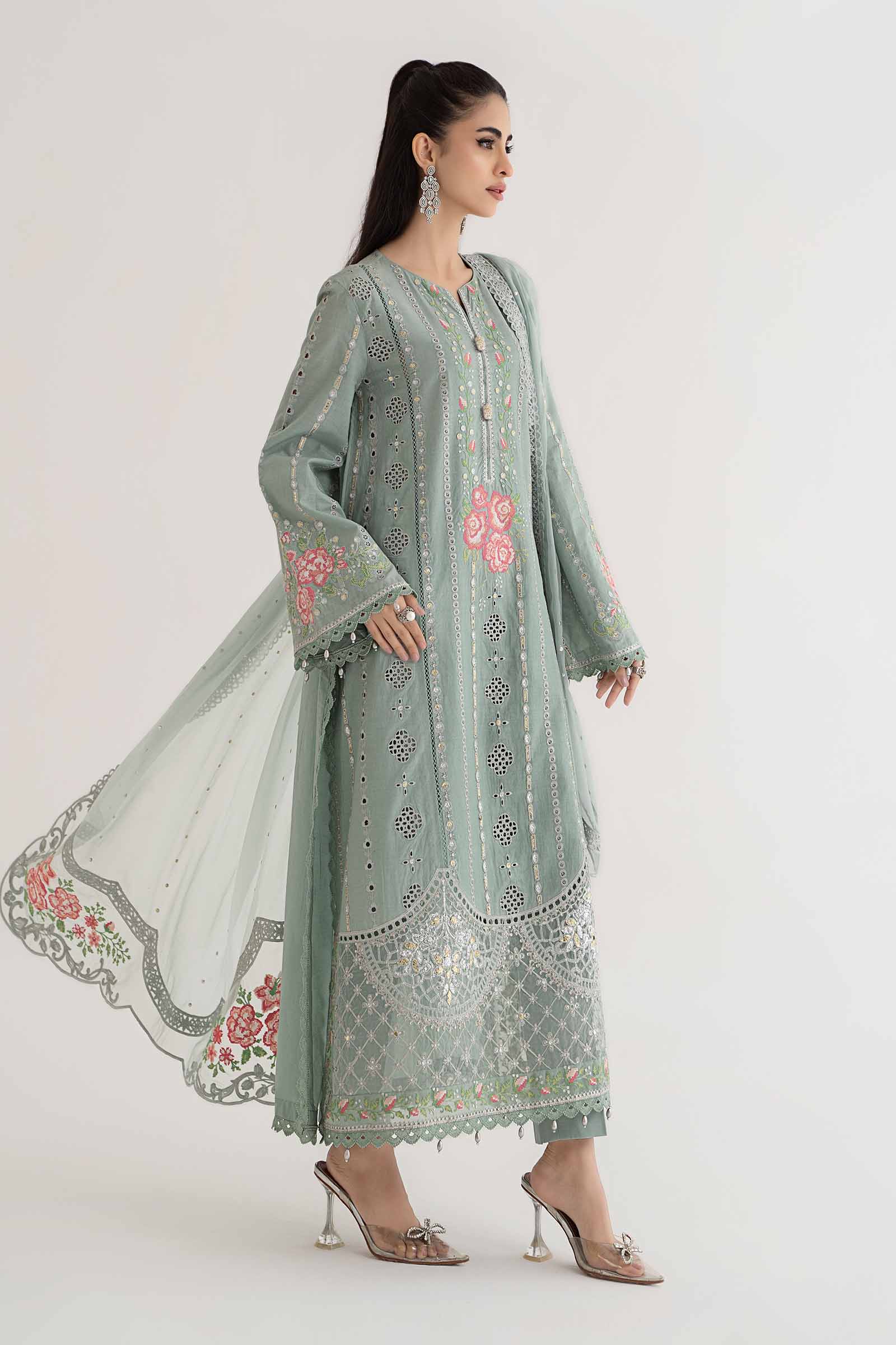 3 Piece Embroidered Lawn Suit | DS-2412-B