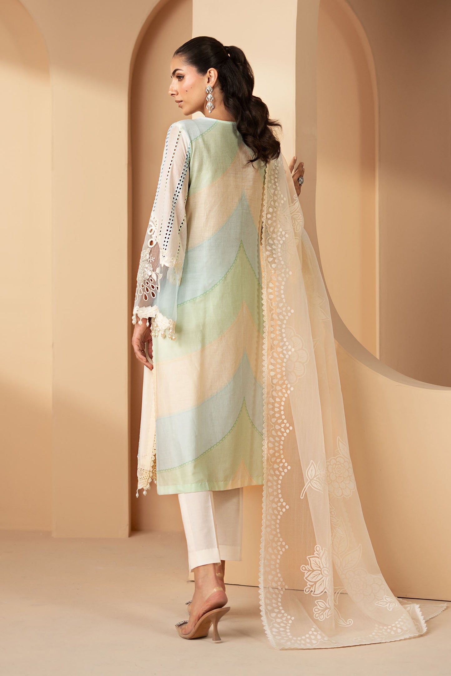 3 Piece Embroidered Lawn Suit