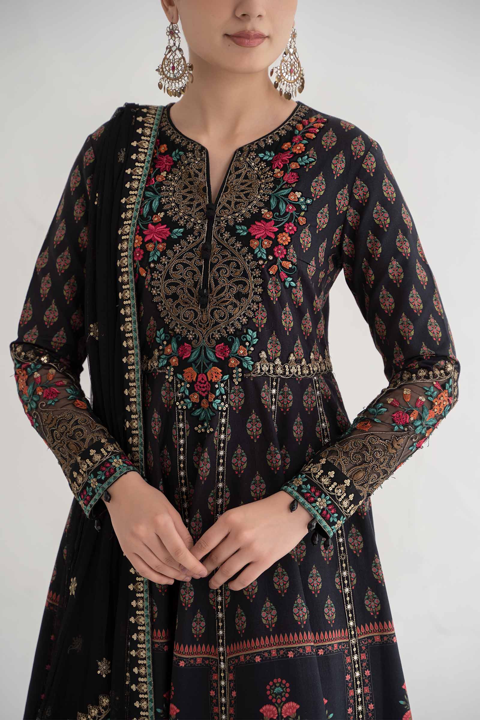 3 Piece Printed Lawn Suit | DS-2413-B