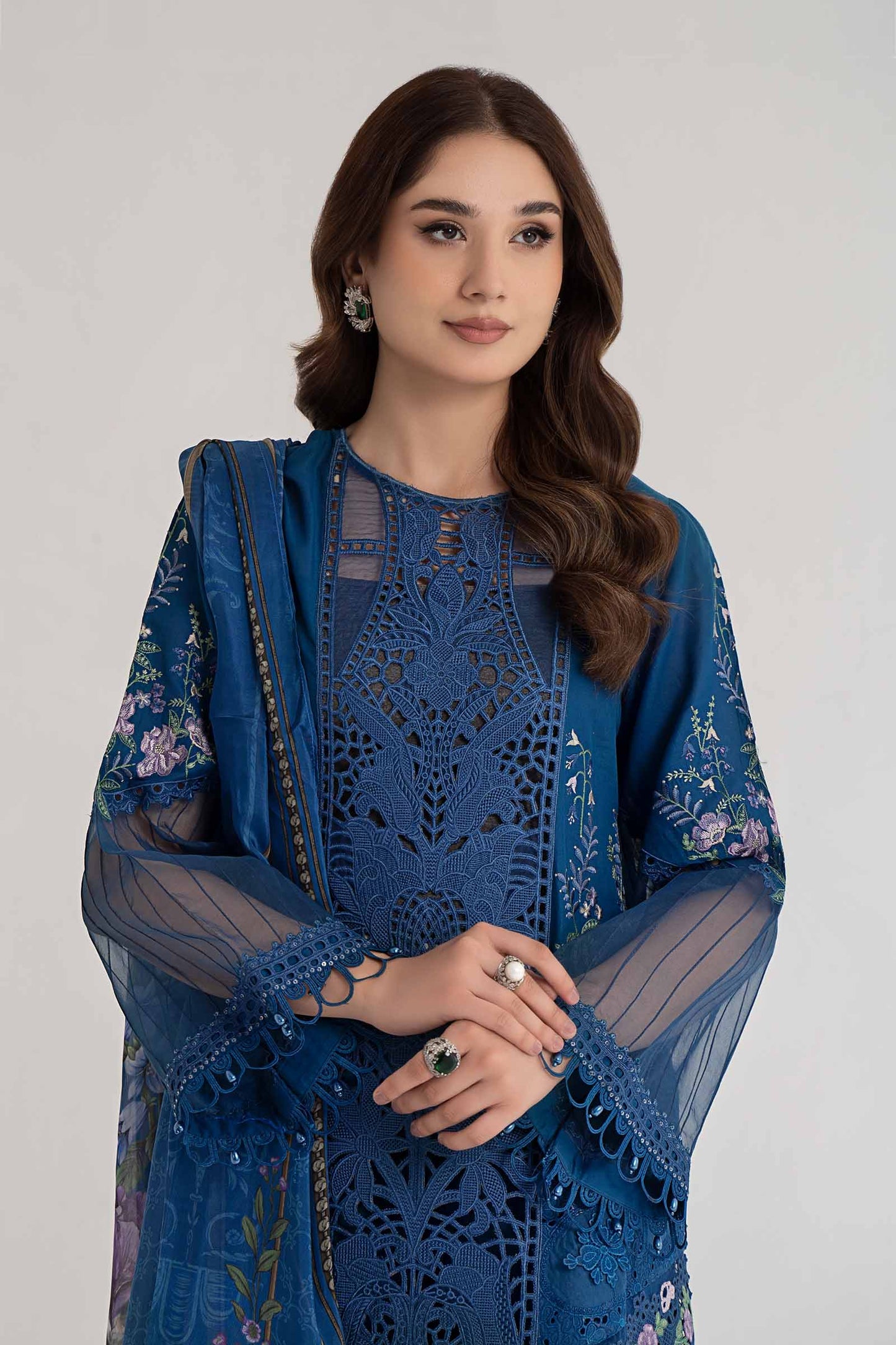 3 Piece Embroidered Lawn Suit | DS-2415-A