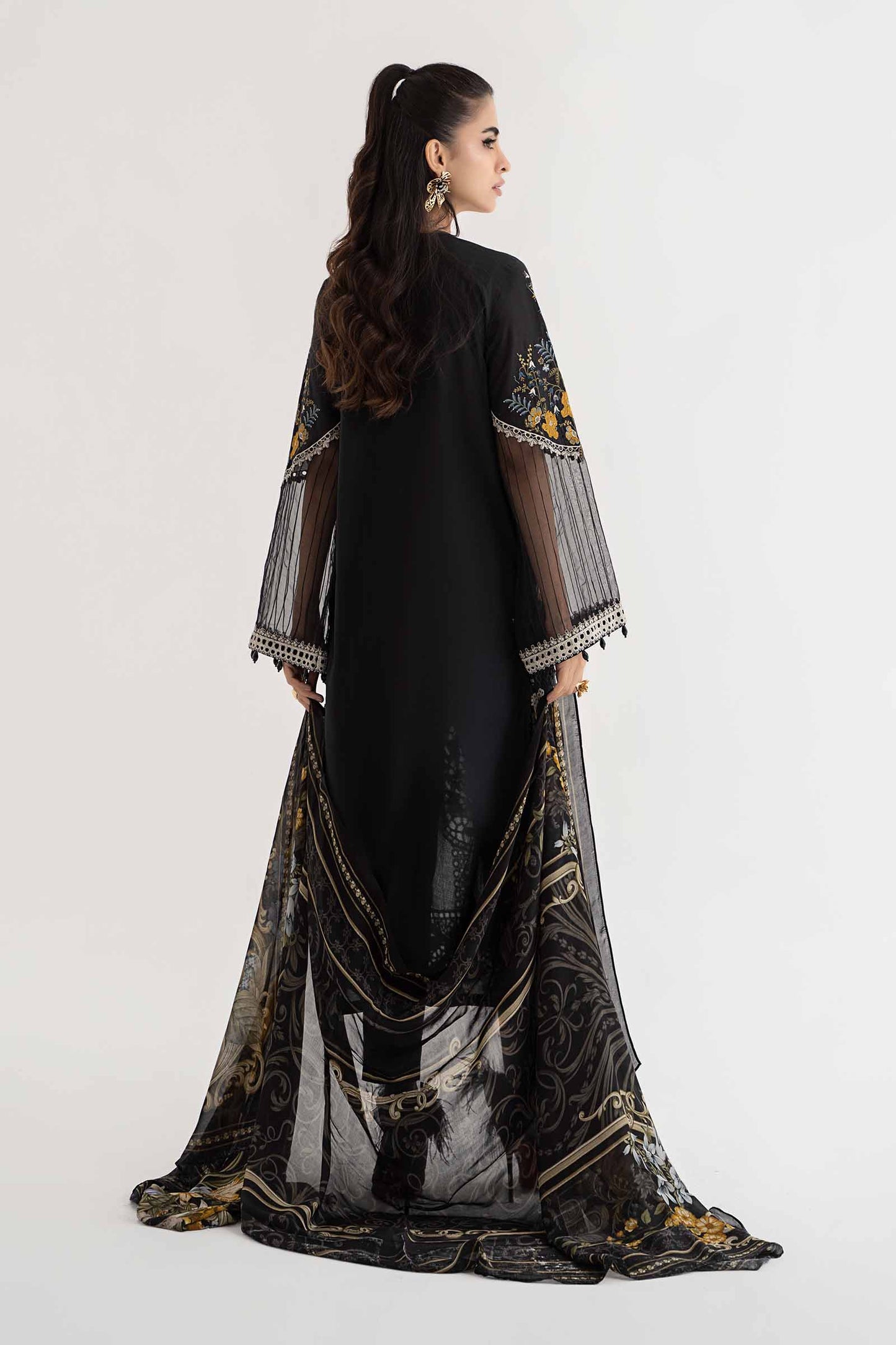 3 Piece Embroidered Lawn Suit | DS-2415-B