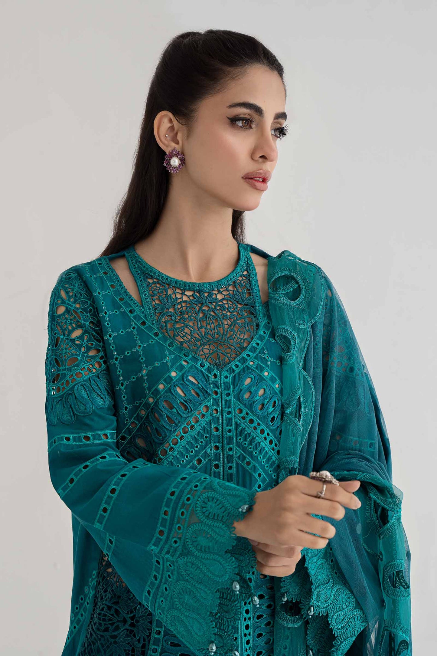 3 Piece Embroidered Lawn Suit | DS-2402-A