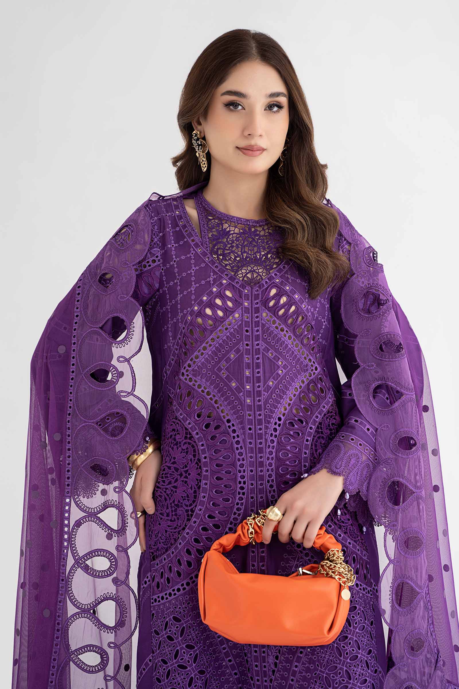 3 Piece Embroidered Lawn Suit | DS-2402-B