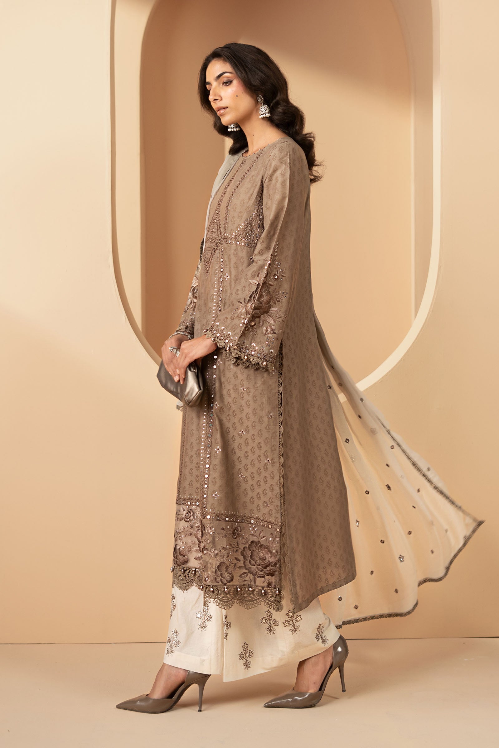 3 Piece Embroidered Jacquard Lawn Suit