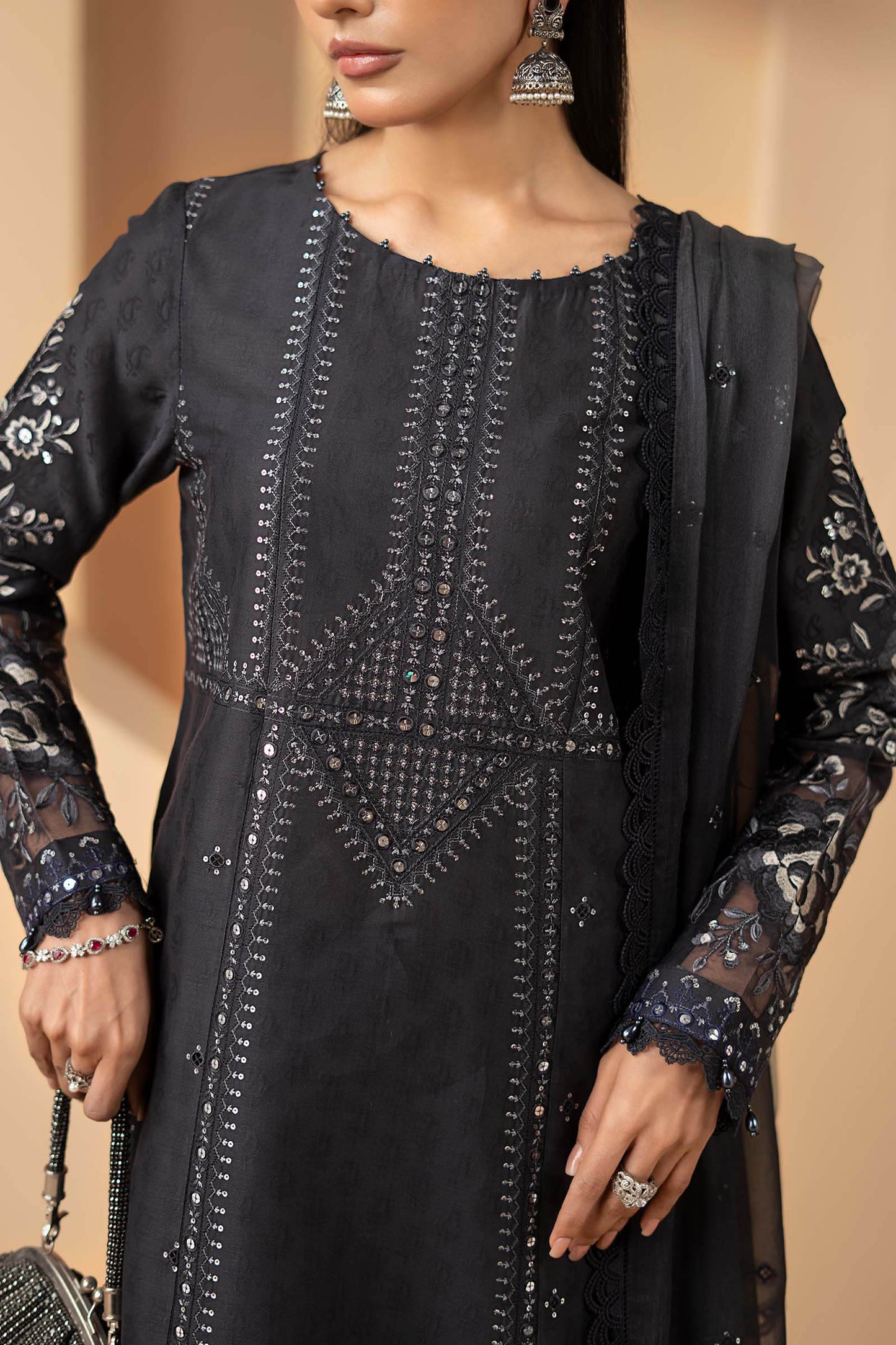 3 Piece Embroidered Jacquard Lawn Suit
