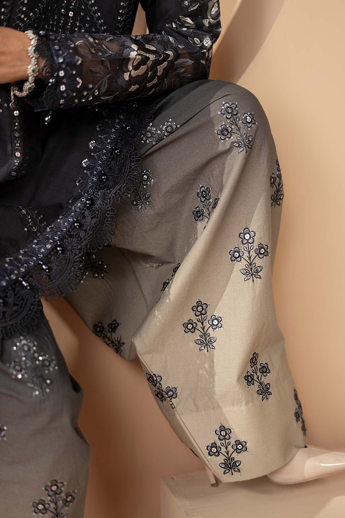 3 Piece Embroidered Jacquard Lawn Suit