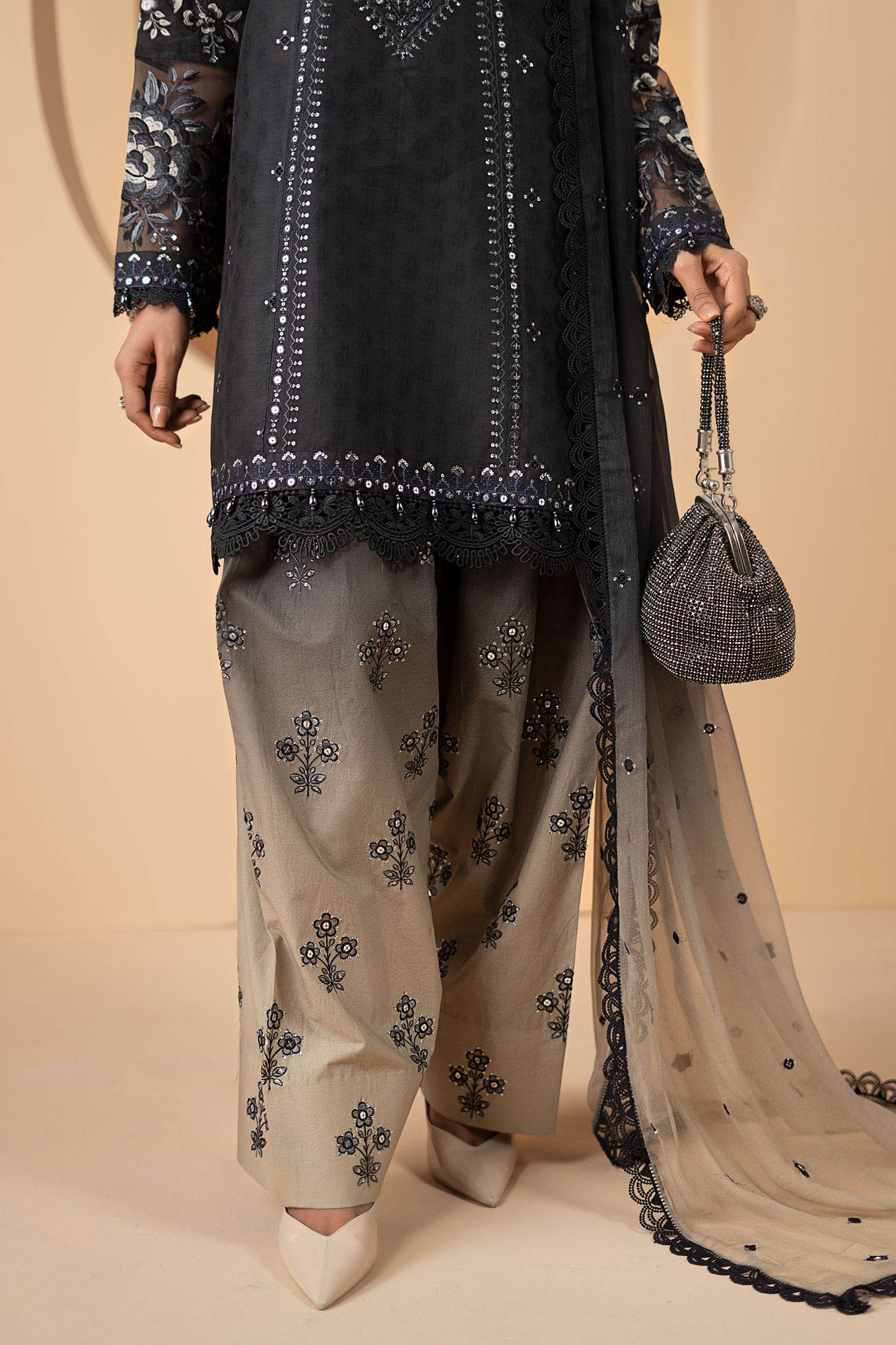 3 Piece Embroidered Jacquard Lawn Suit