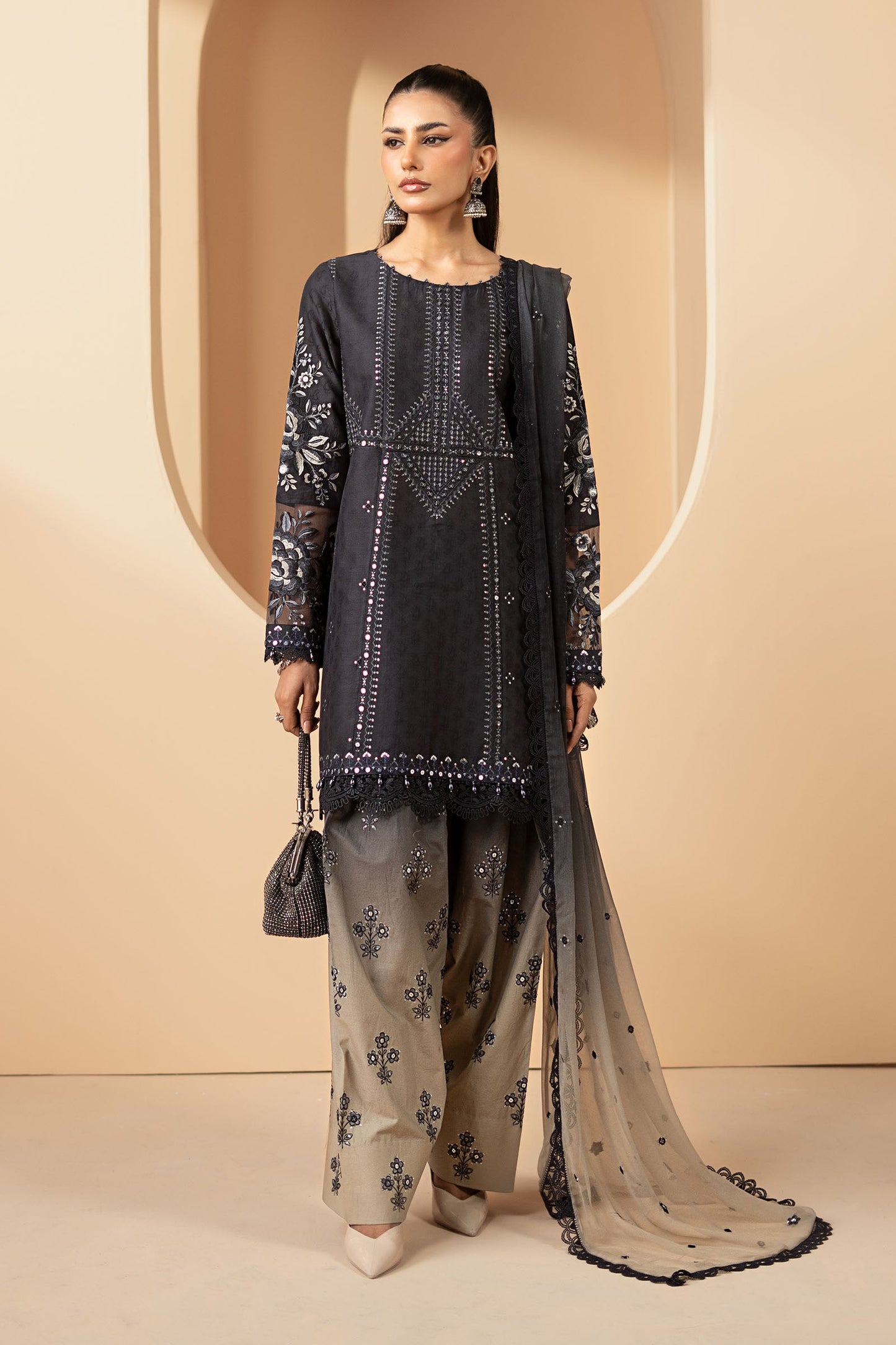 3 Piece Embroidered Jacquard Lawn Suit