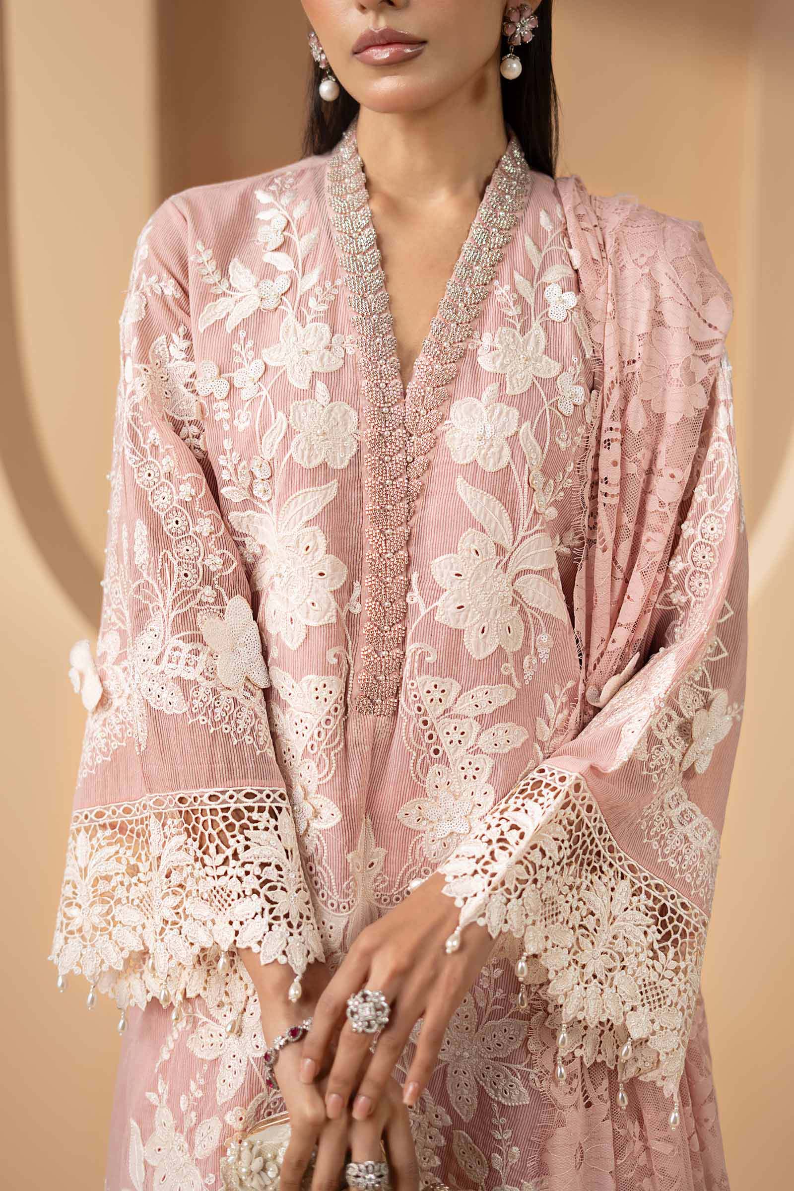 3 Piece Embroidered Lawn Karandi Suit