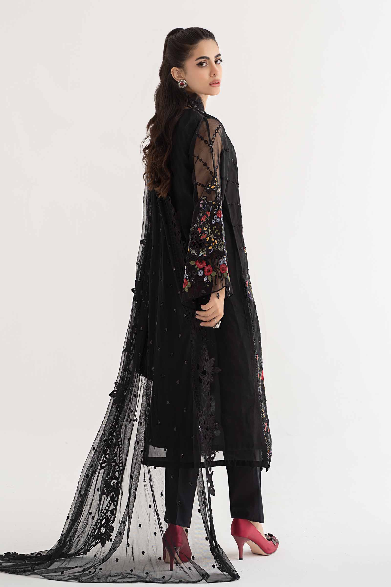 3 Piece Embroidered Lawn Suit | DS-2405-B