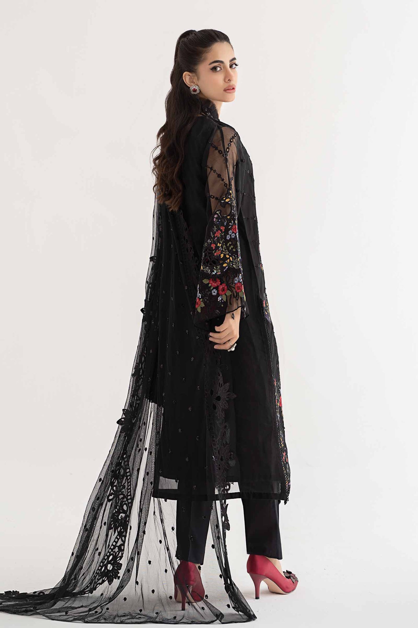 3 Piece Embroidered Lawn Suit | DS-2405-B