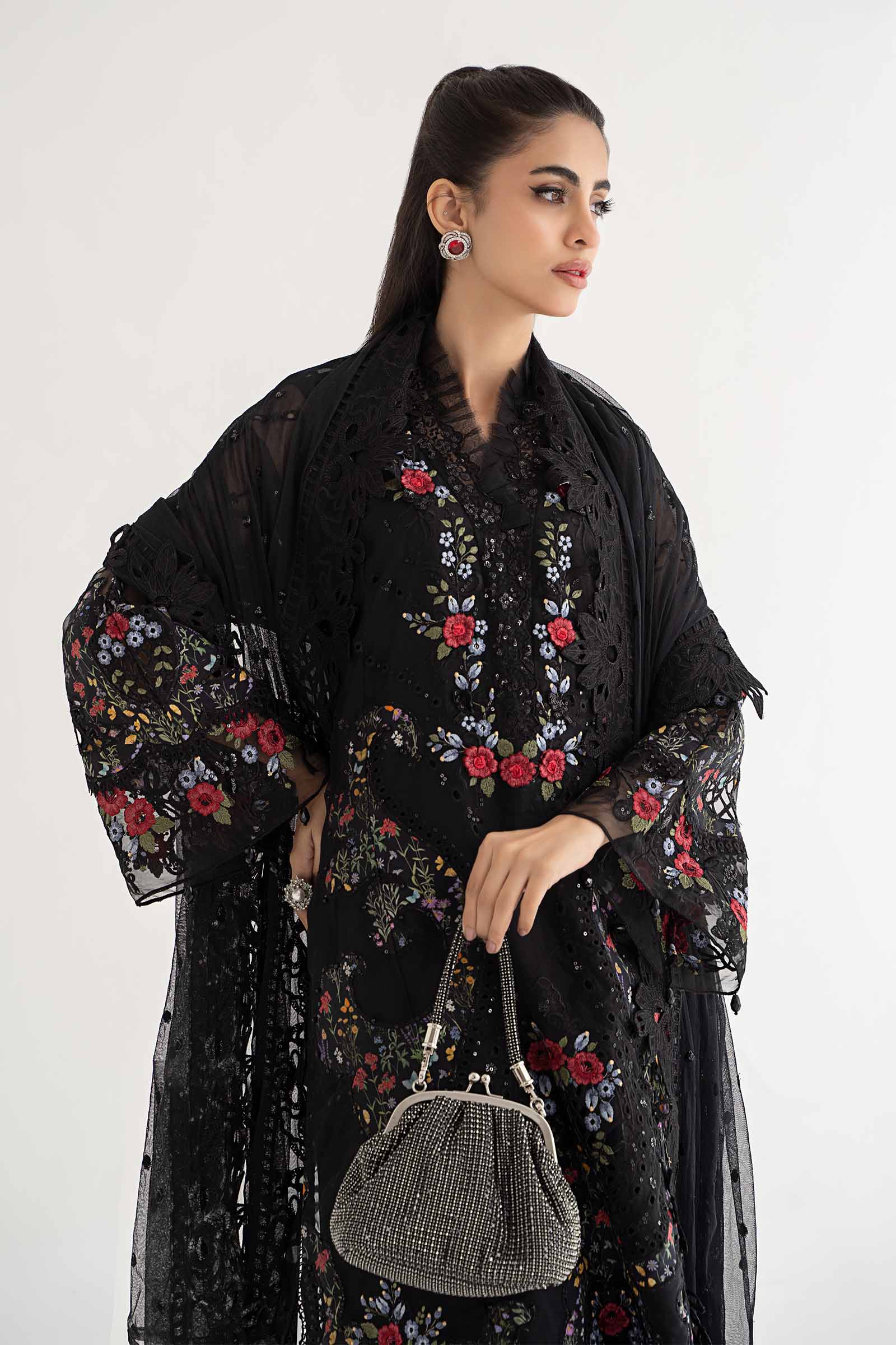 3 Piece Embroidered Lawn Suit | DS-2405-B