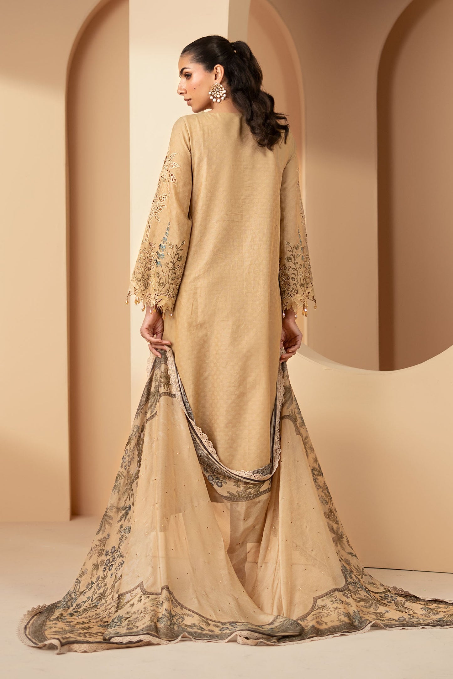 3 Piece Embroidered Jacquard Lawn Suit