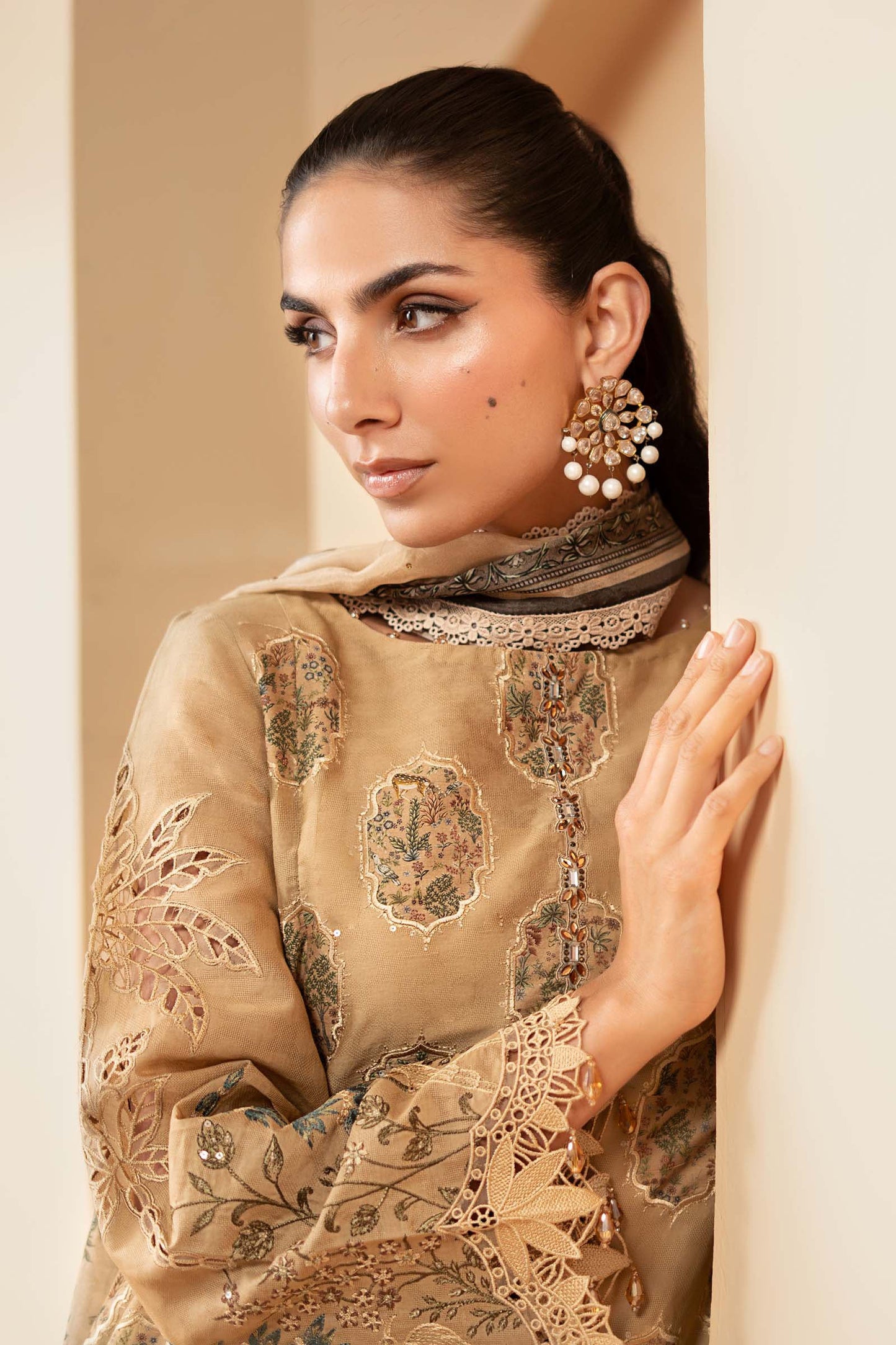 3 Piece Embroidered Jacquard Lawn Suit