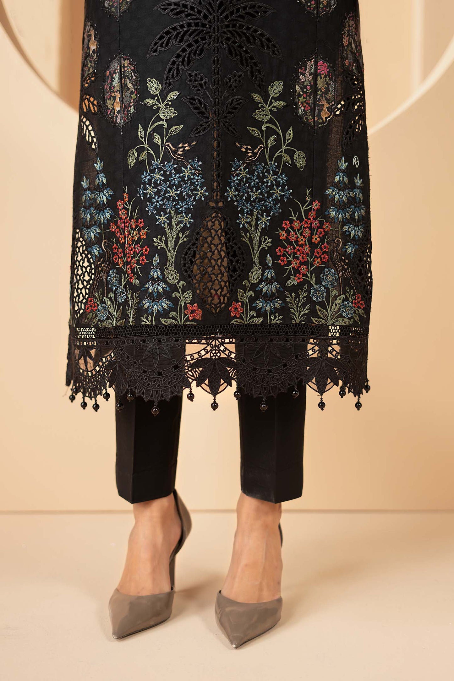 3 Piece Embroidered Jacquard Lawn Suit