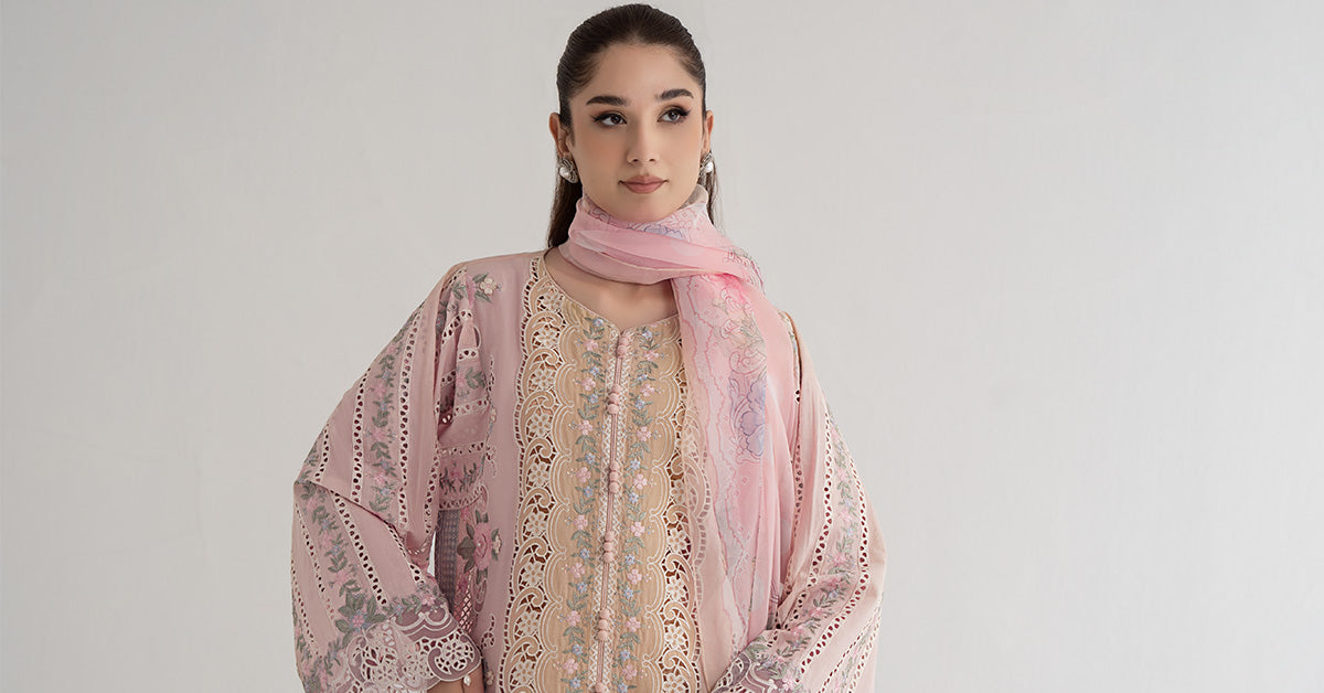 3 Piece Embroidered Lawn Suit | DS-2406-A