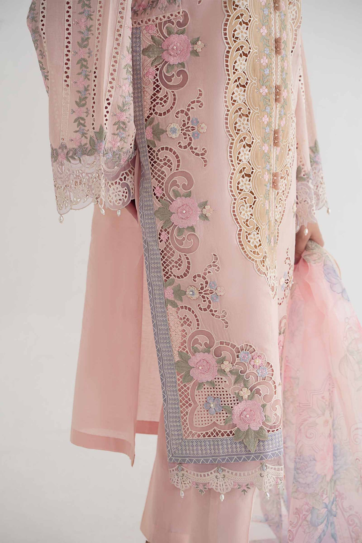 3 Piece Embroidered Lawn Suit | DS-2406-A