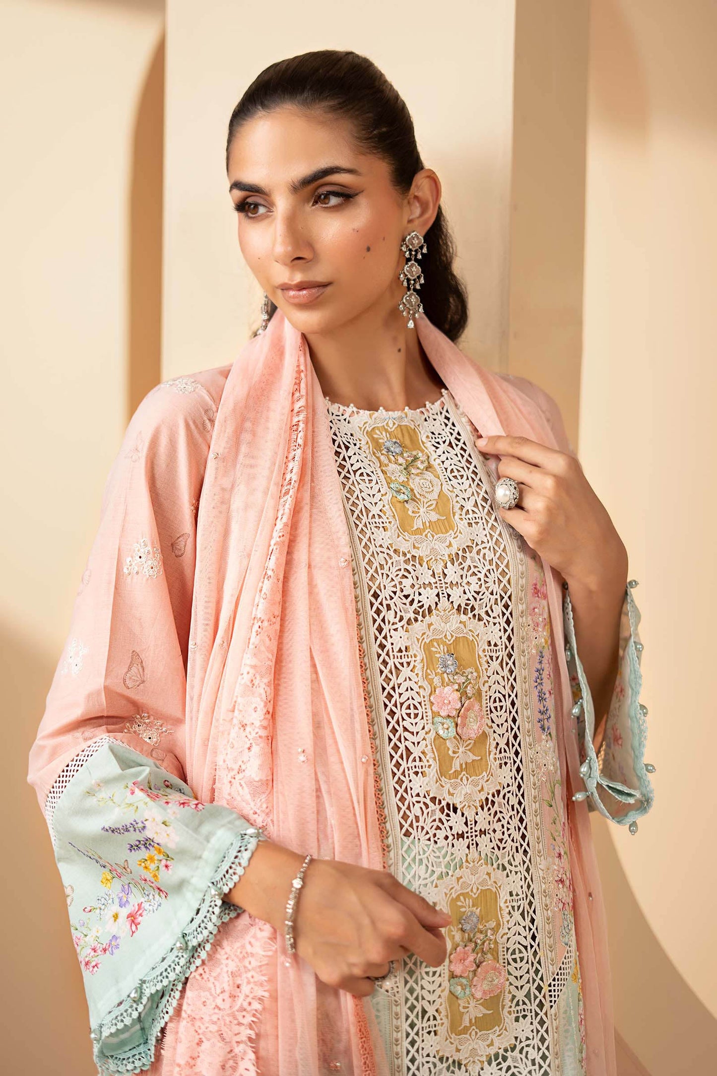 3 Piece Embroidered Lawn Suit