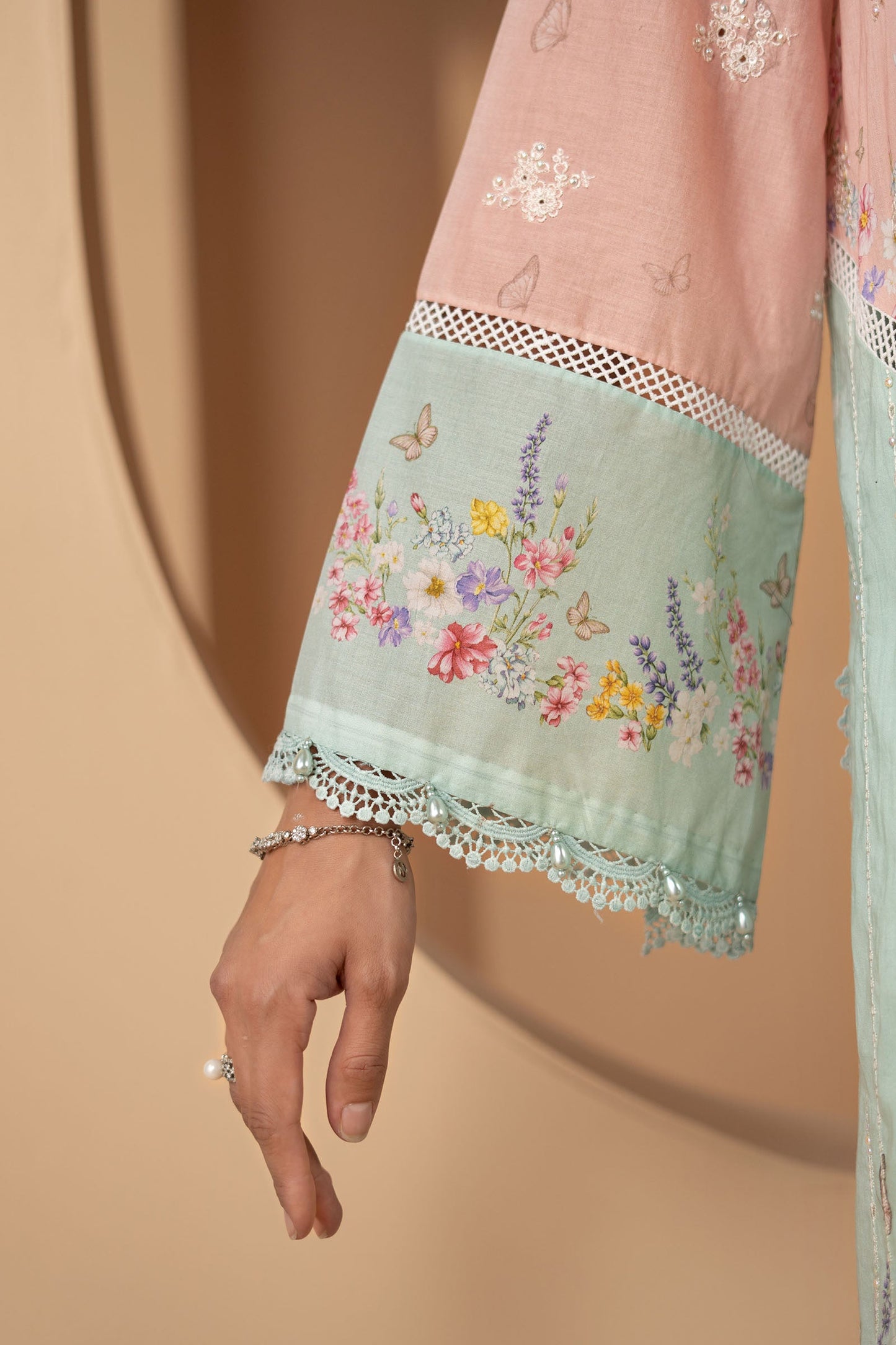 3 Piece Embroidered Lawn Suit