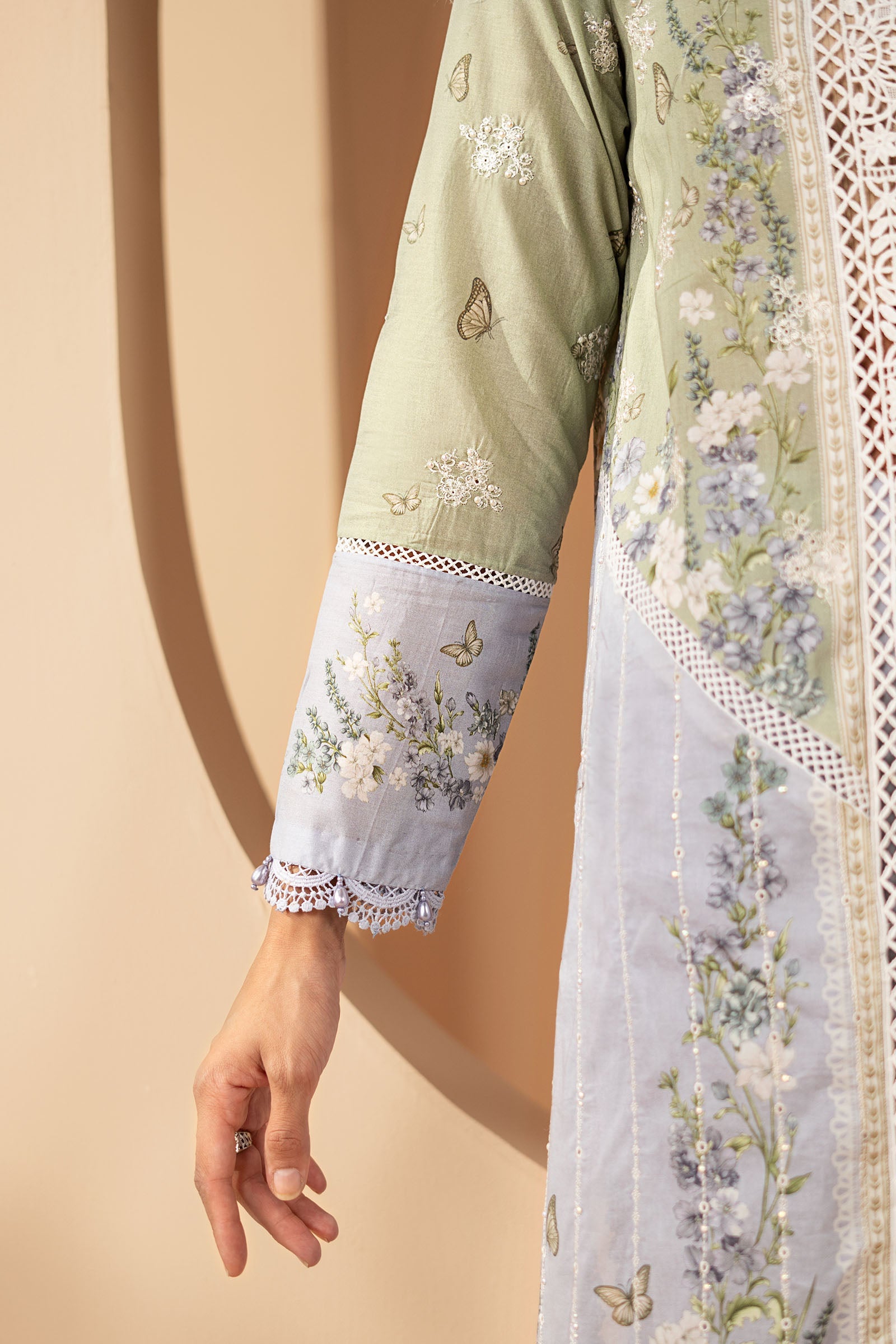 3 Piece Embroidered Lawn Suit
