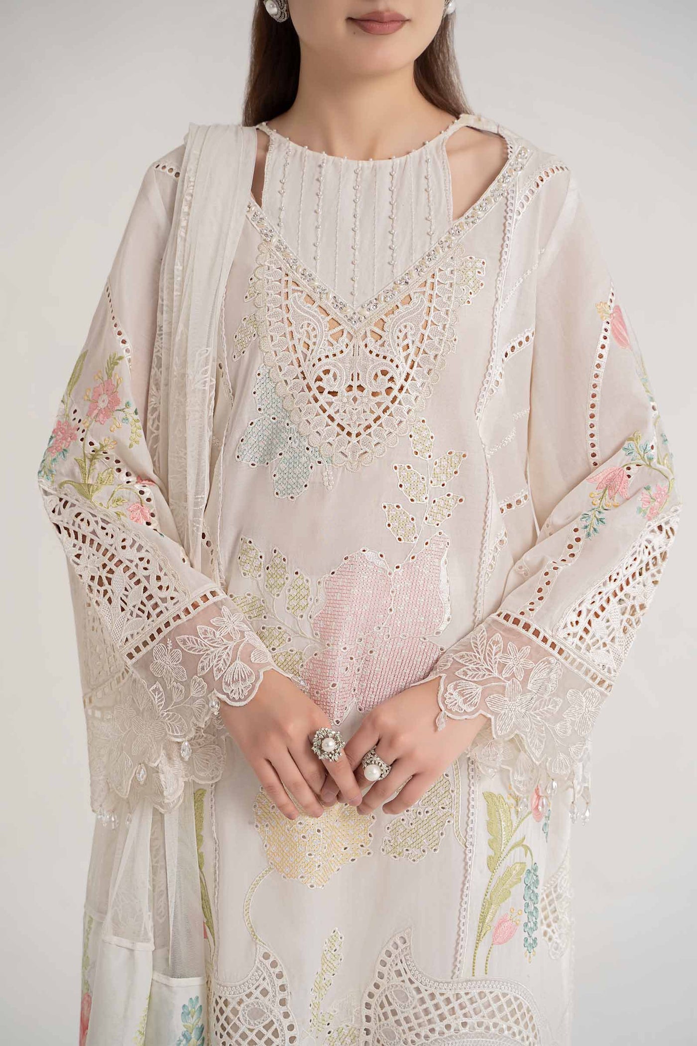 3 Piece Embroidered Lawn Suit | DS-2407-A