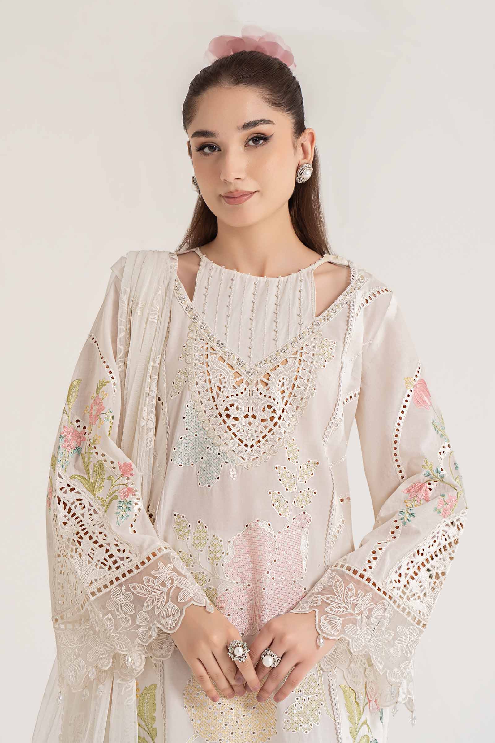 3 Piece Embroidered Lawn Suit | DS-2407-A