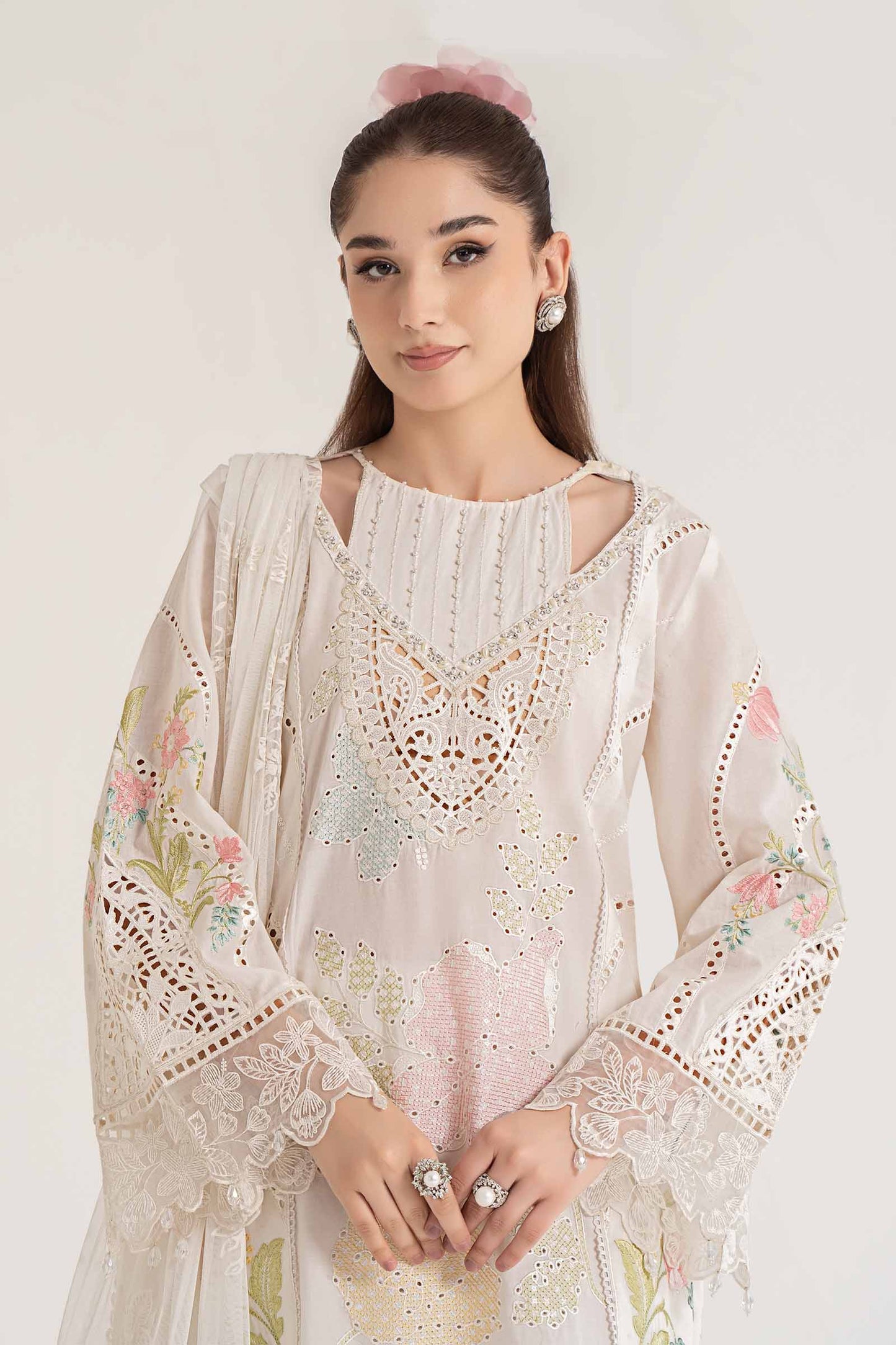 3 Piece Embroidered Lawn Suit | DS-2407-A