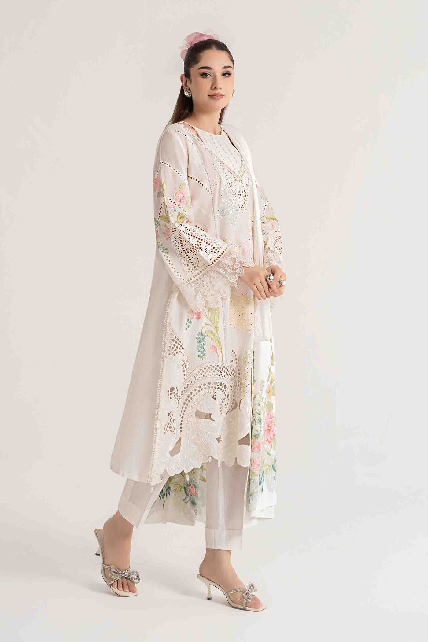 3 Piece Embroidered Lawn Suit | DS-2407-A