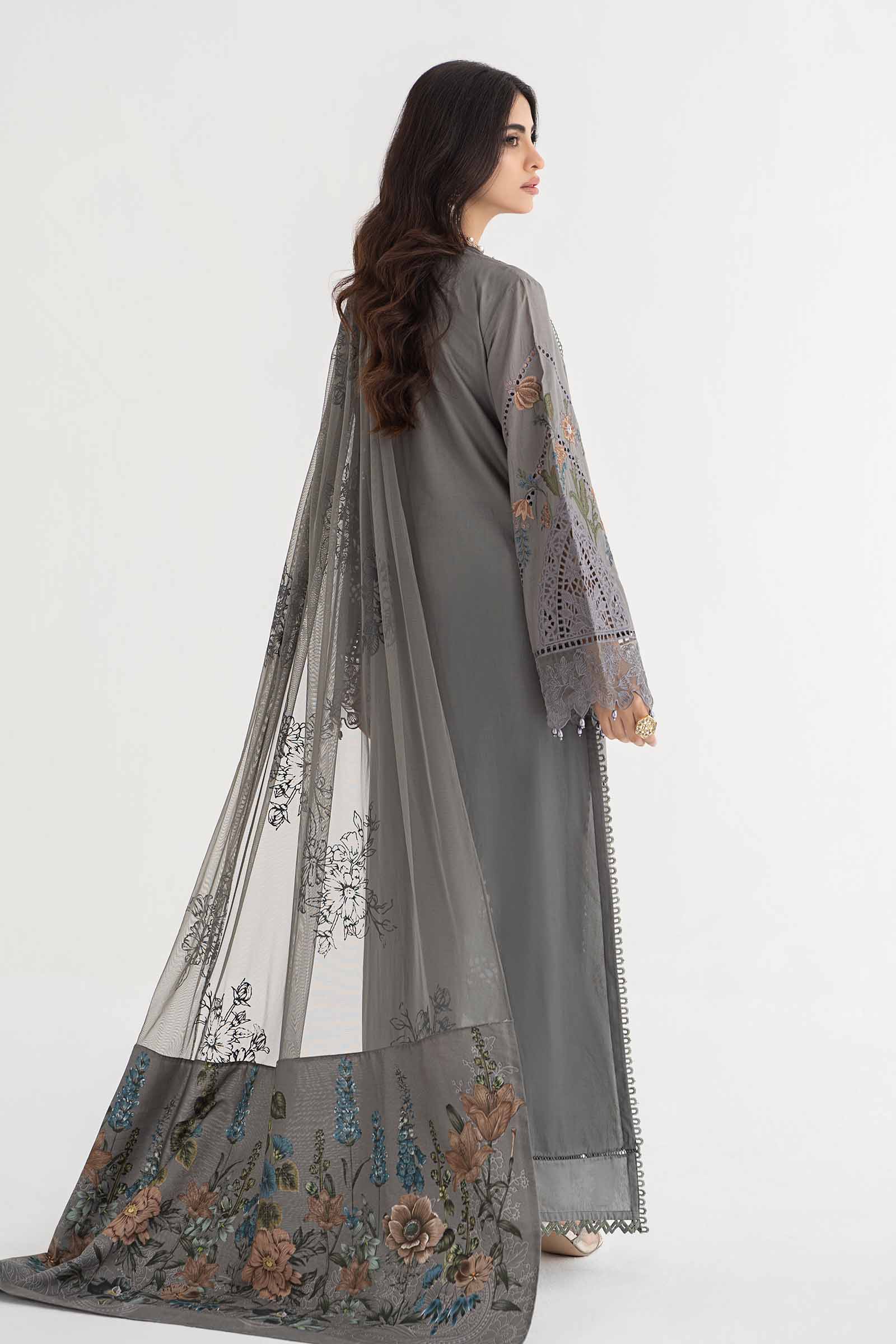3 Piece Embroidered Lawn Suit | DS-2407-B