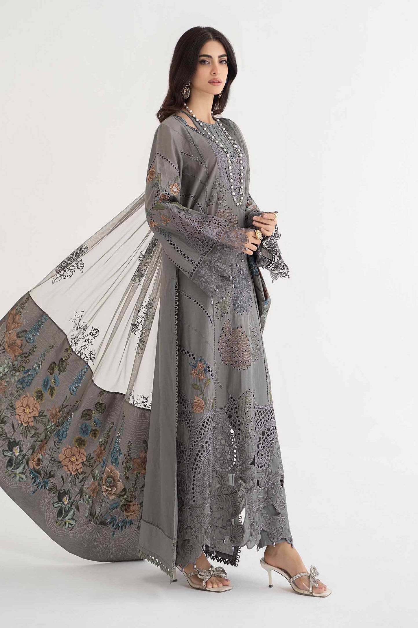 3 Piece Embroidered Lawn Suit | DS-2407-B