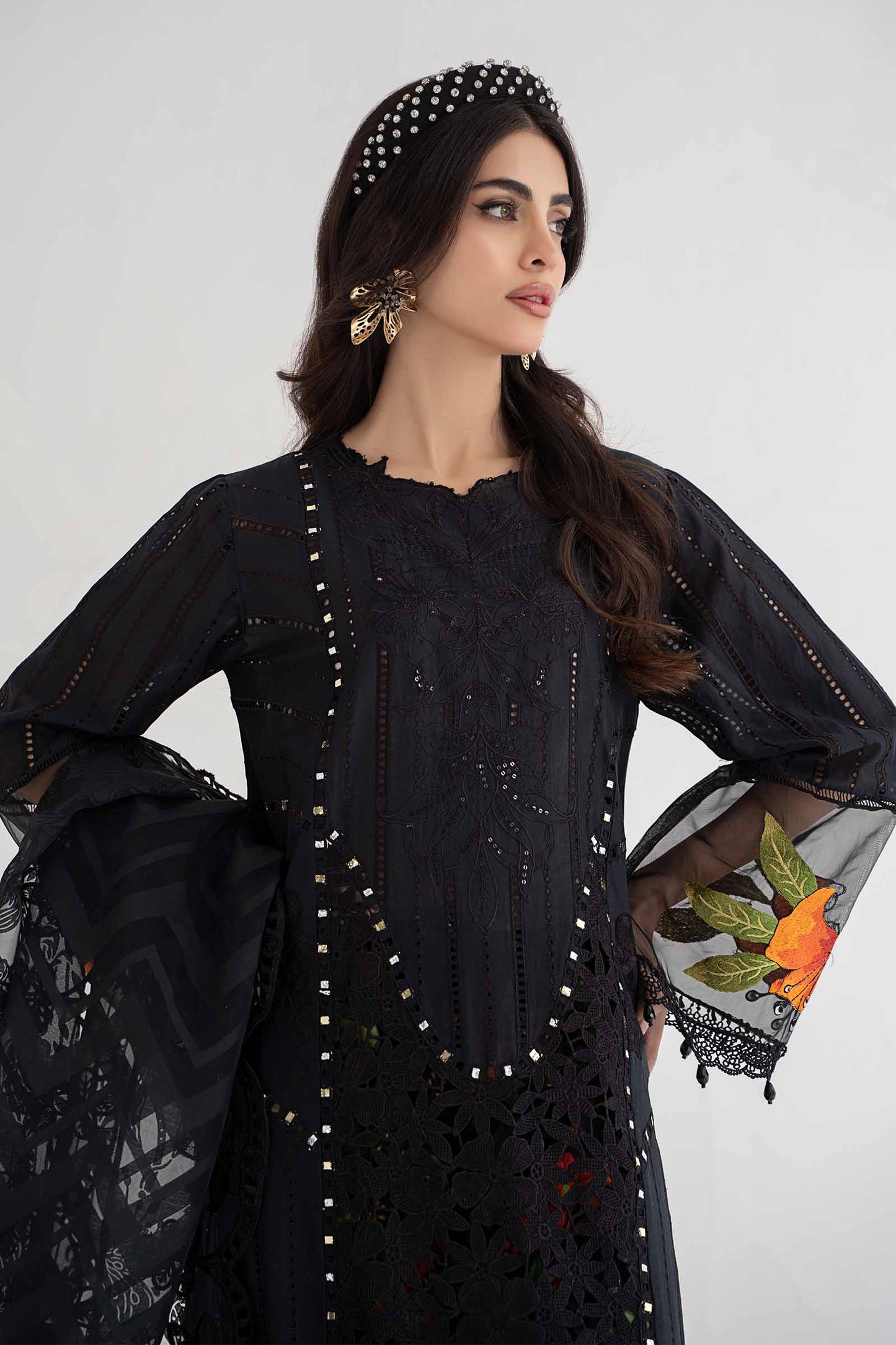3 Piece Embroidered Lawn Suit | DS-2408-B