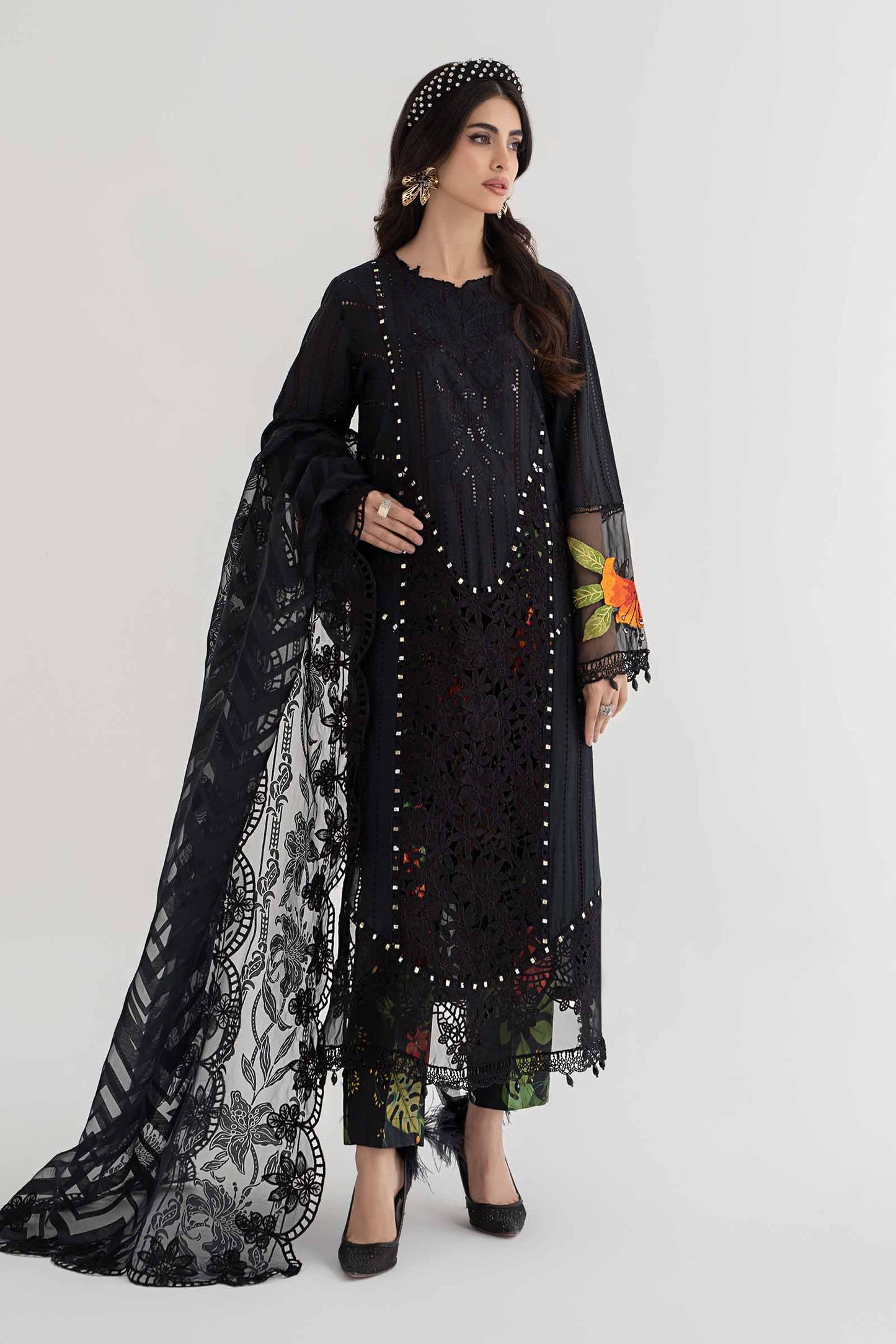 3 Piece Embroidered Lawn Suit | DS-2408-B