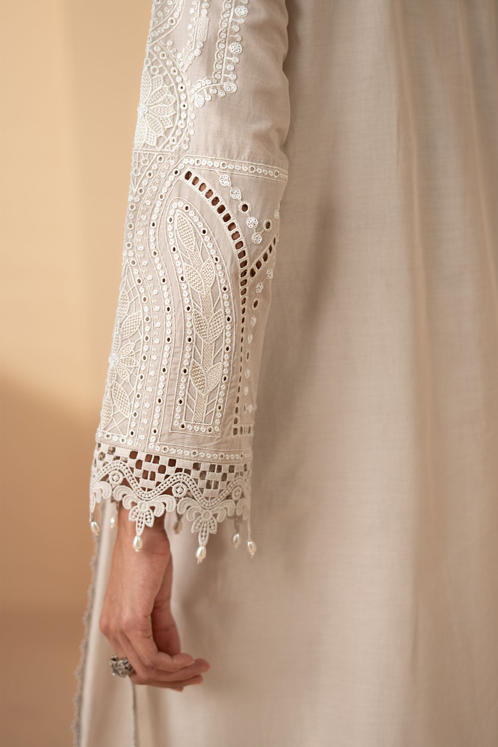 3 Piece Embroidered Lawn Suit