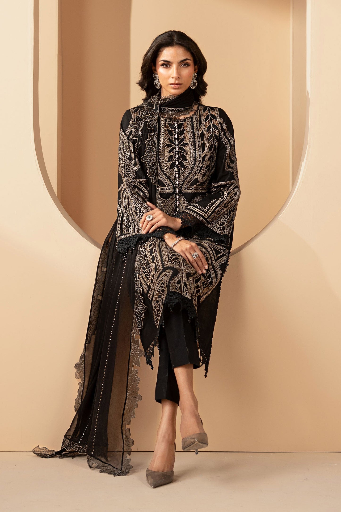 3 Piece Embroidered Lawn Suit