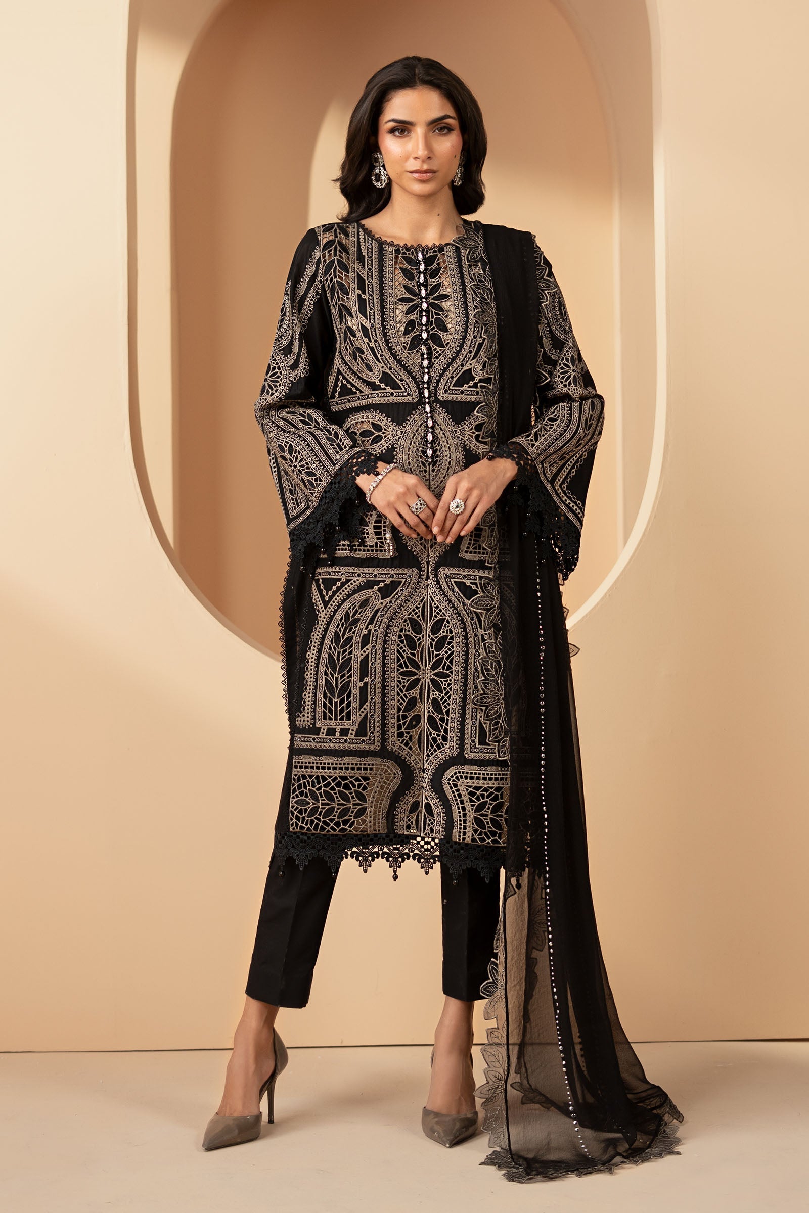 3 Piece Embroidered Lawn Suit
