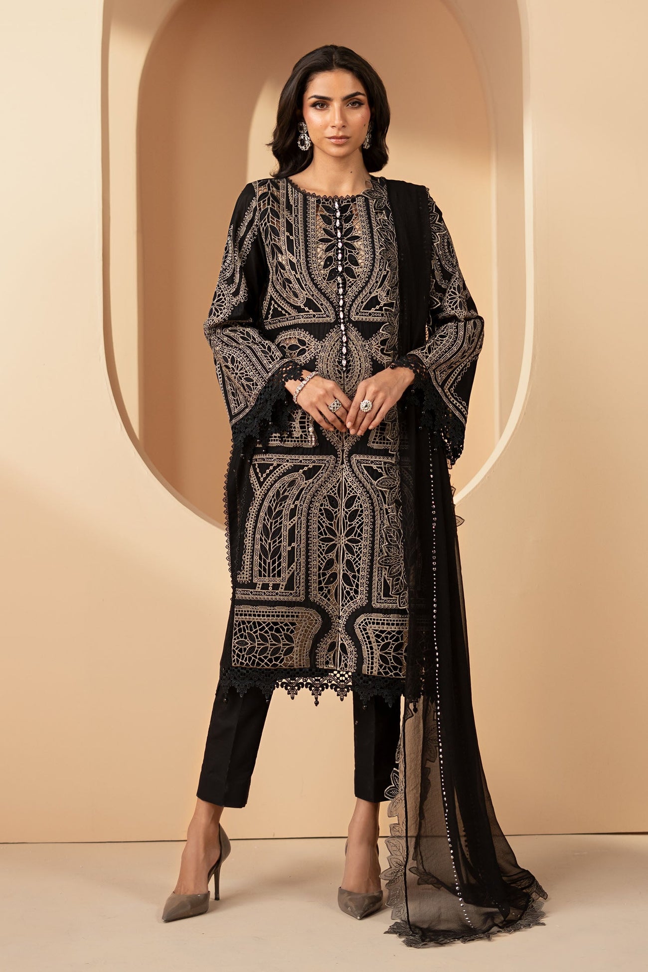 3 Piece Embroidered Lawn Suit