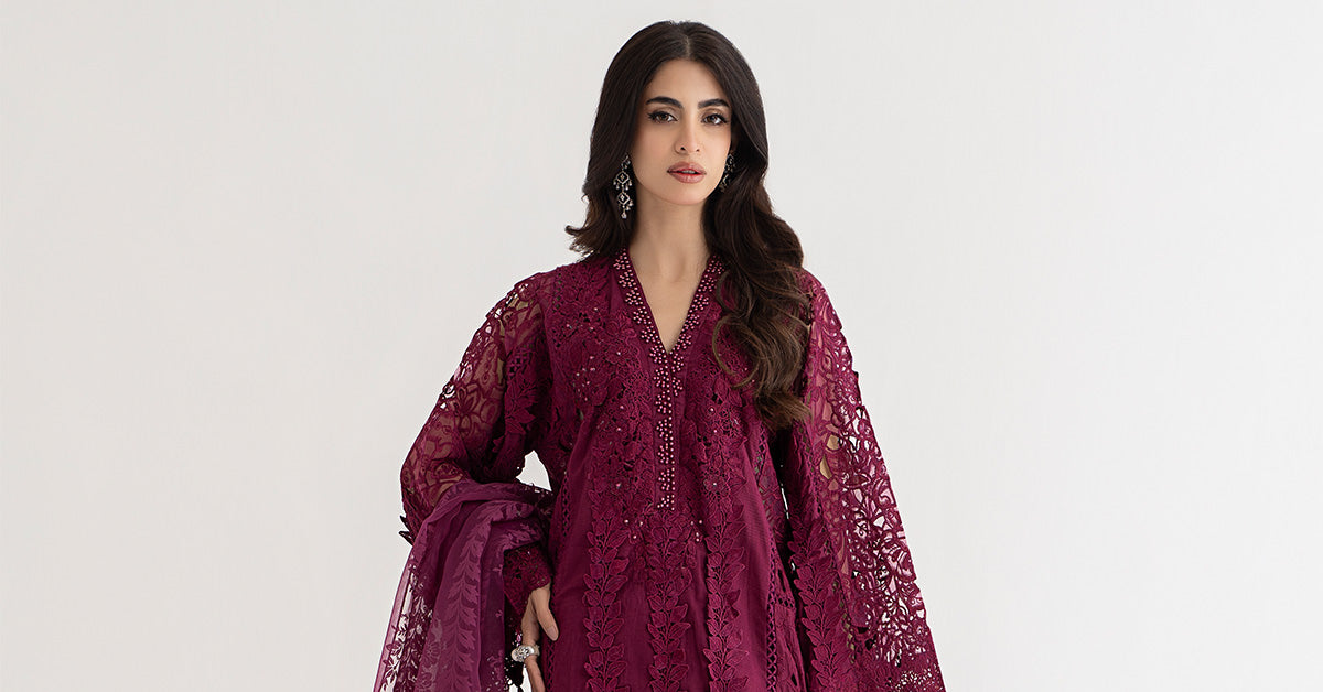 3 PIECE EMBROIDERED DOBBY LAWN SUIT | DS-2409-B