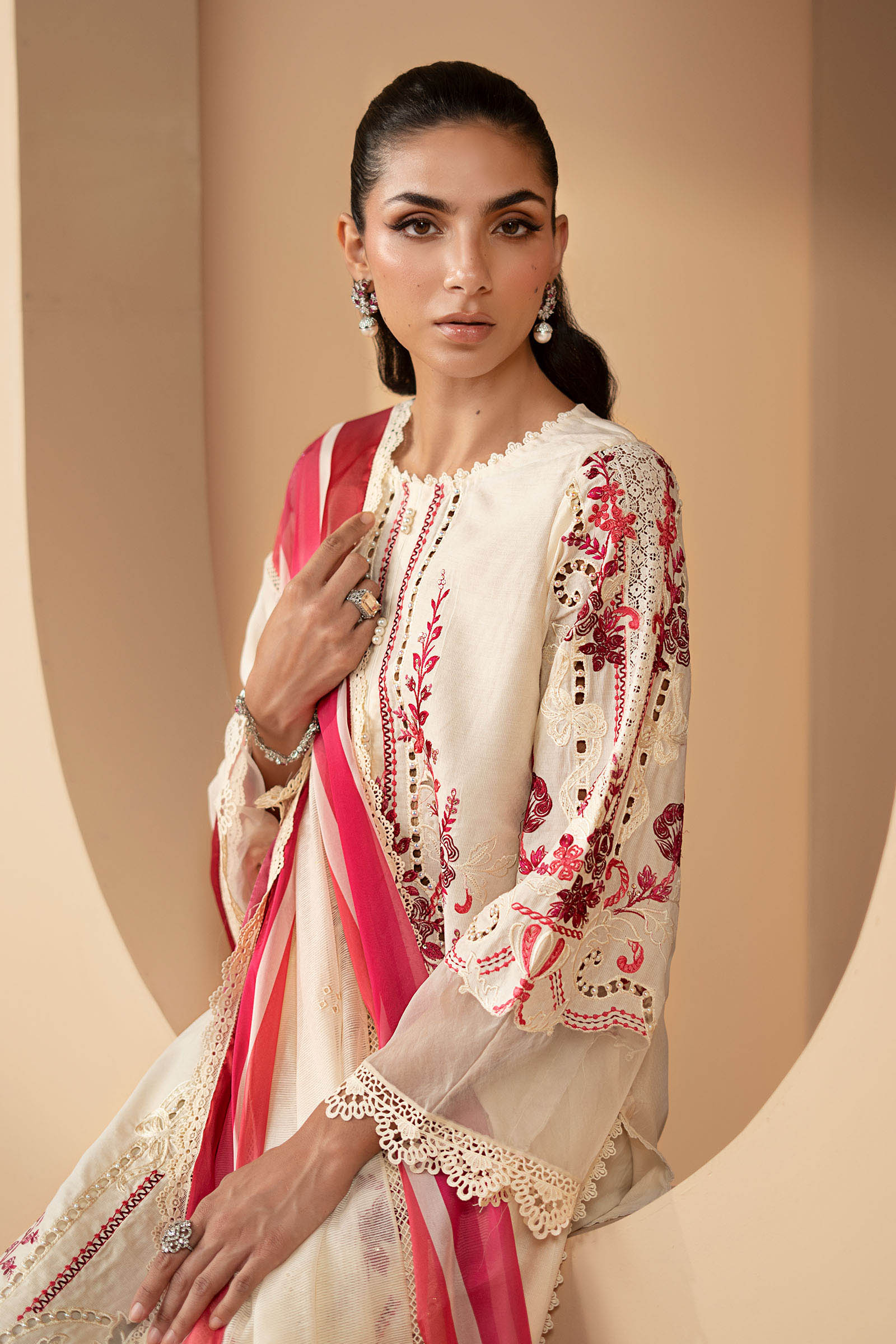 3 Piece Embroidered Jacquard Lawn Suit