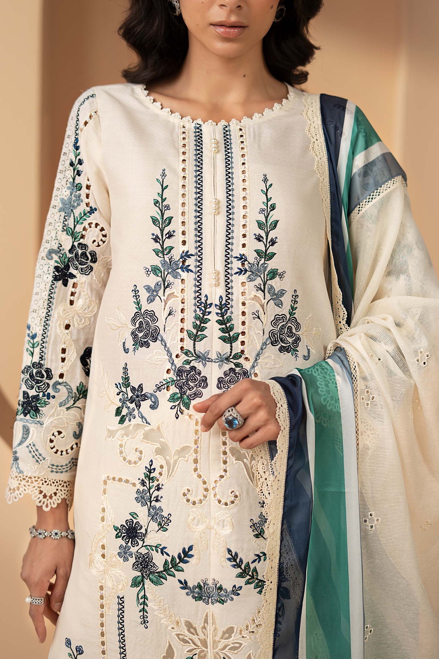 3 Piece Embroidered Jacquard Lawn Suit
